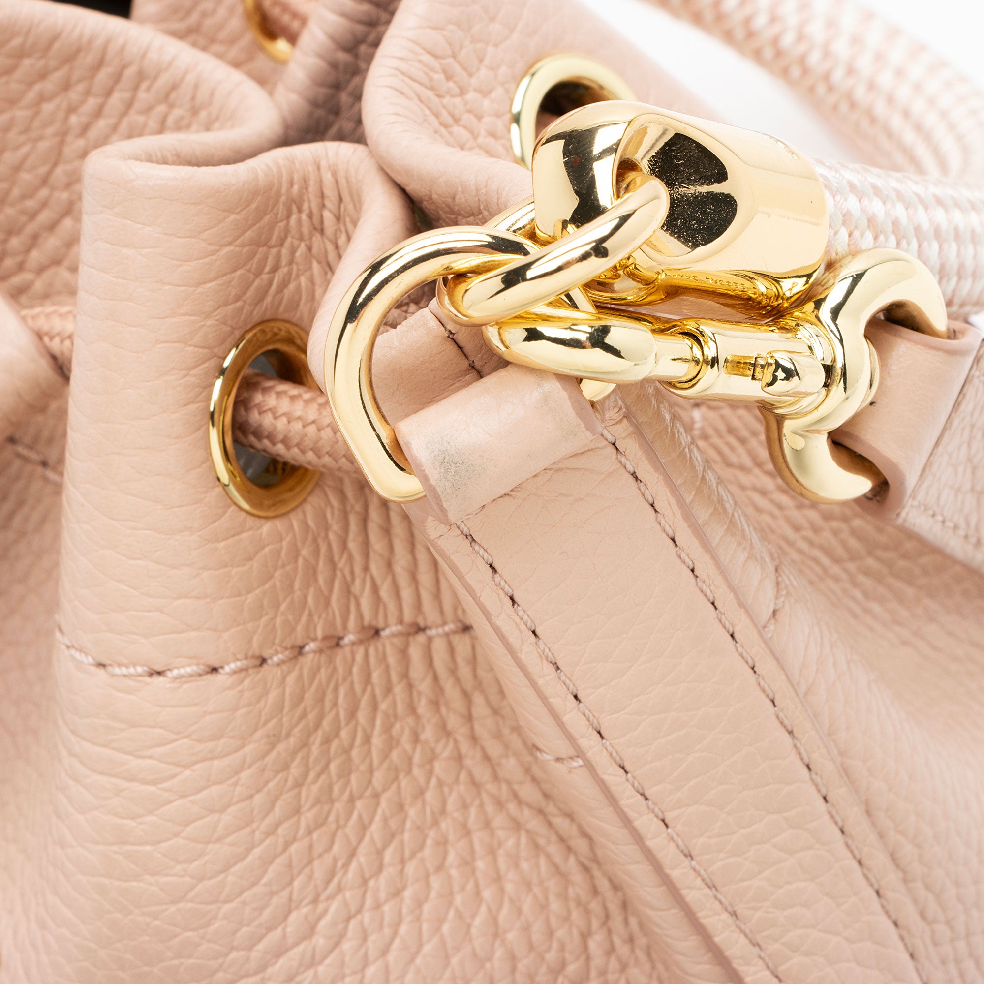 Marc Jacobs Leather The Bucket Drawstring Medium Shoulder Bag