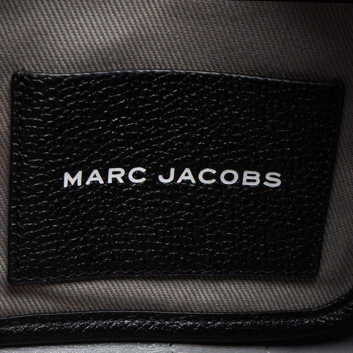 Marc Jacobs Leather The Tote Medium Bag