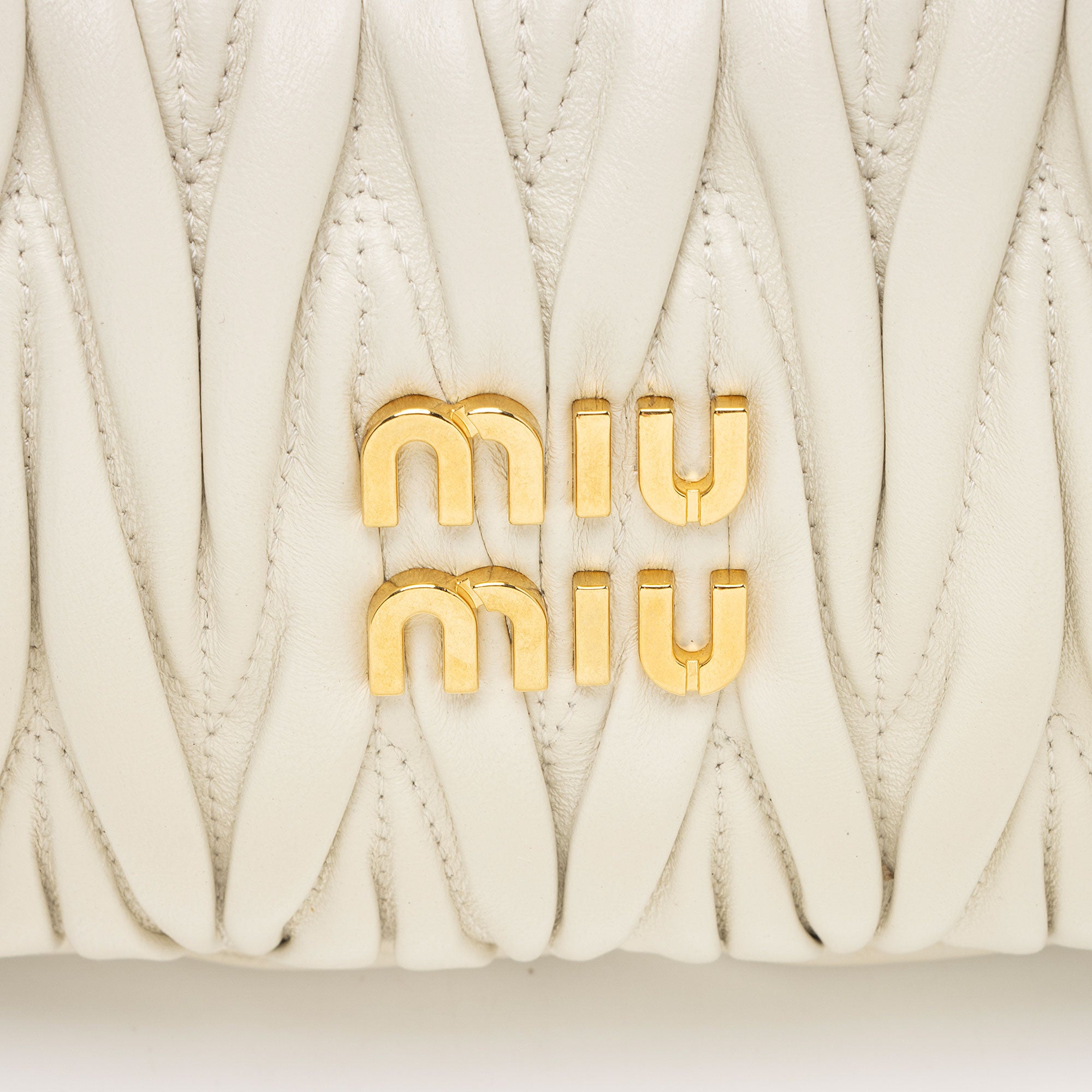 Miu Miu Matelasse Leather Wander Mini Hobo (SHF-uq6TOu)