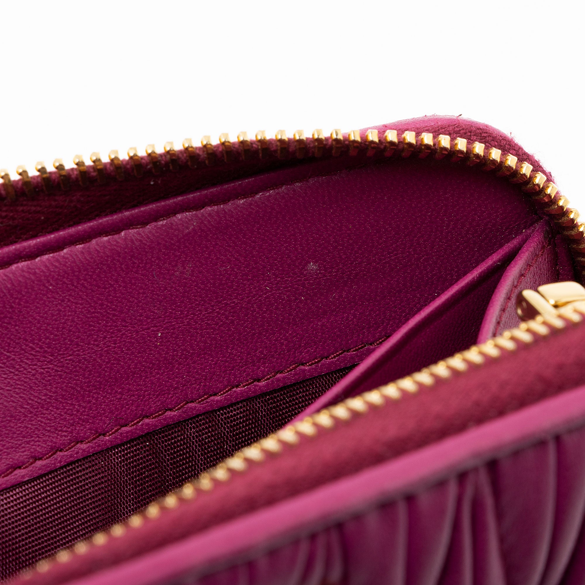 Miu Miu Matelasse Nappa Leather Zip Around Wallet (SHF-OPW9JE)