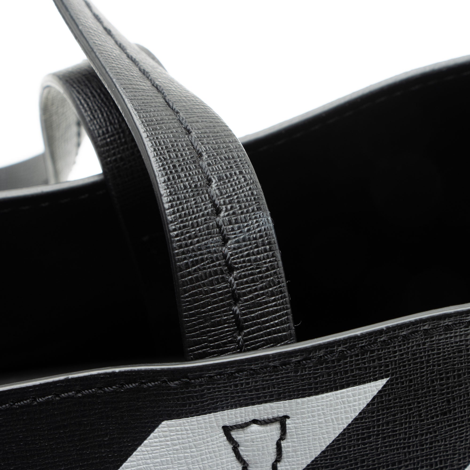 Off-White Leather Diag Binder Crossbody (SHF-udqF0I)