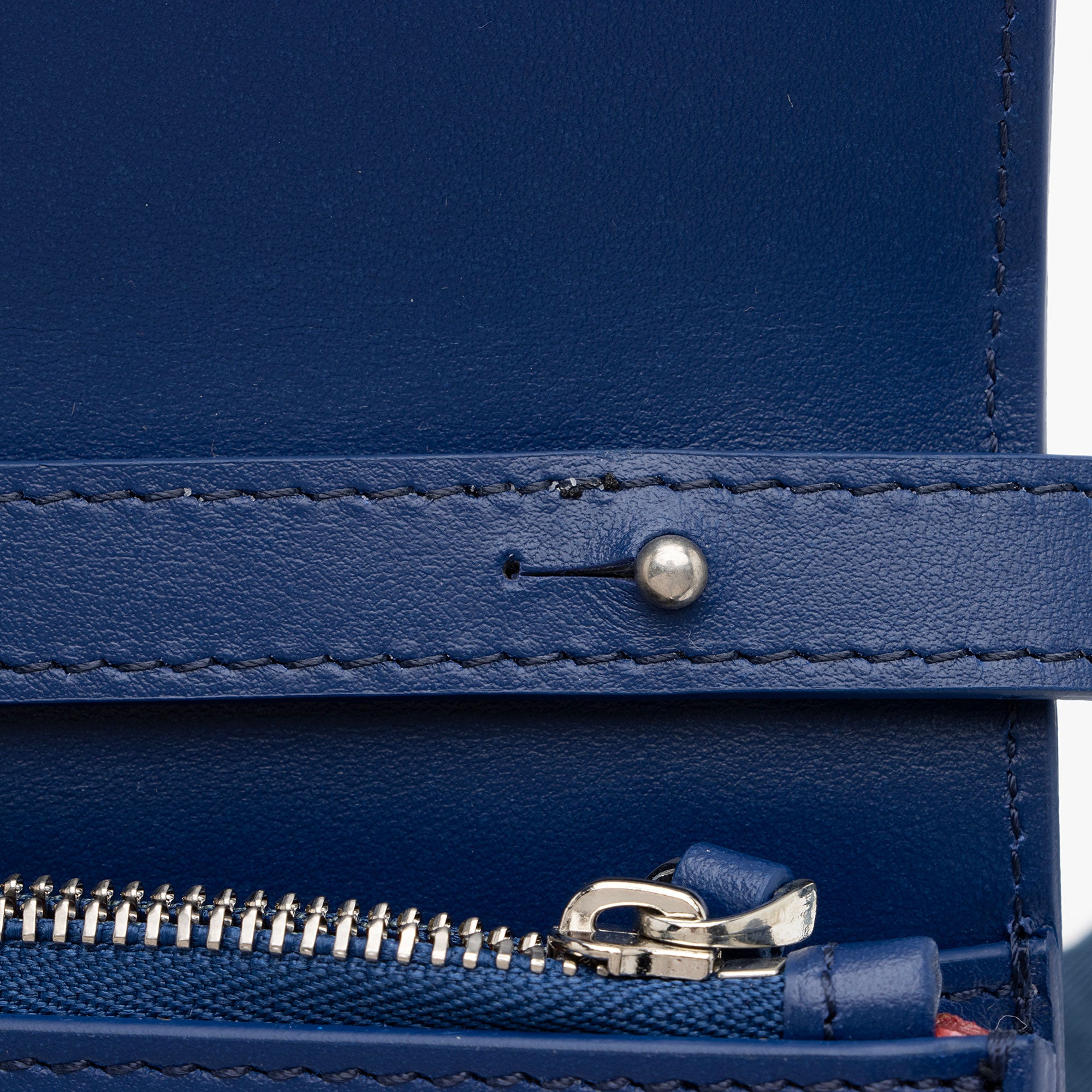 Off-White Leather Jitney 0.5 Flap Bag (SHF-Z8Jk3k)