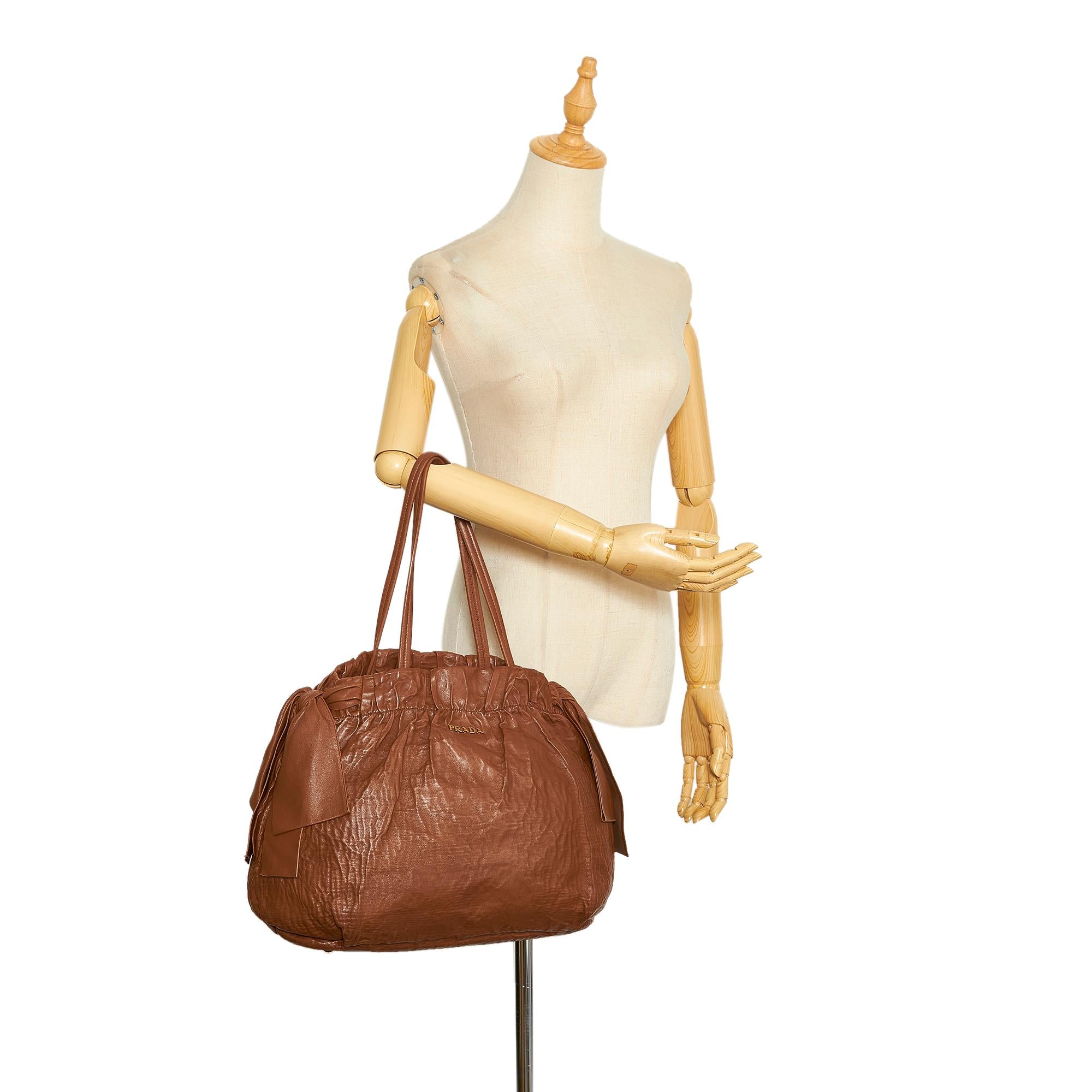 Prada Bow Nappa Bag (SHG-iwvHM7)