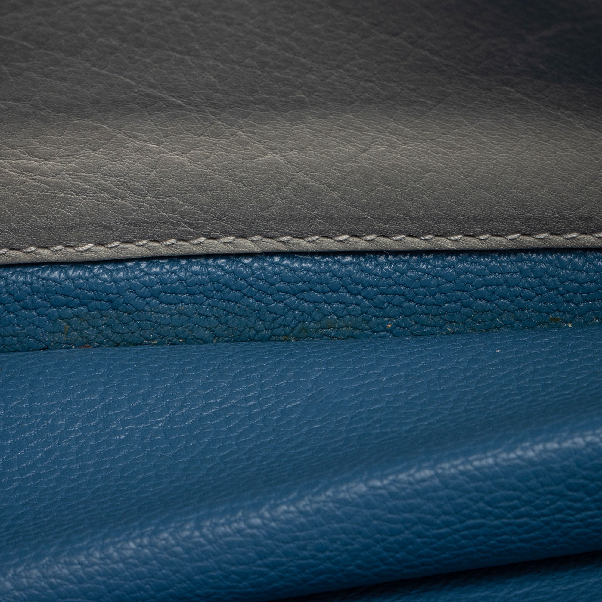 Prada Buffalo Sound Flap Padlock Shoulder Bag (SHF-9Xfle4)