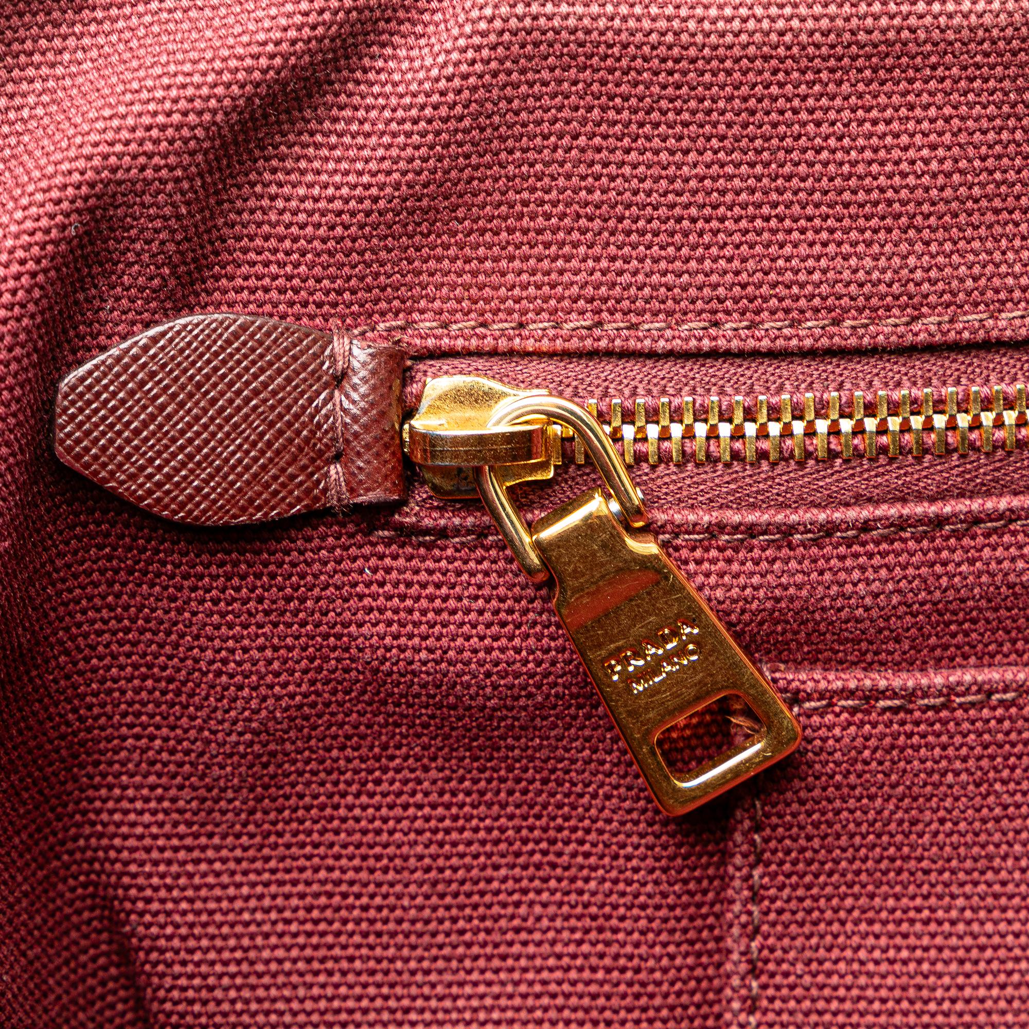 Prada Canapa Bijoux Satchel (SHG-xOba0Y)