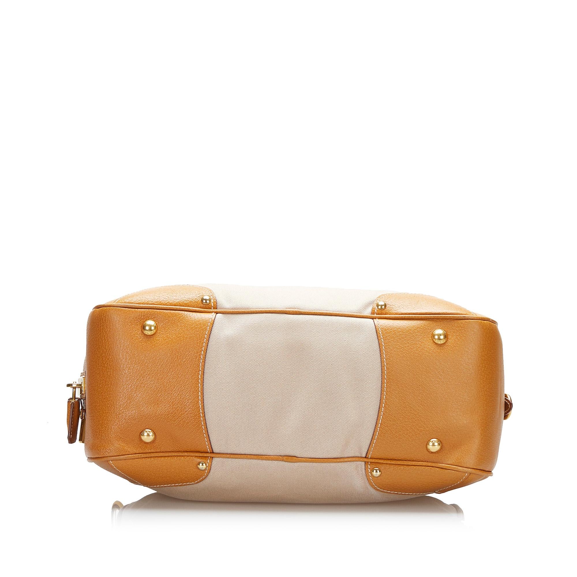 Prada Canapa Bowler Bag (SHG-V7Gtjn)