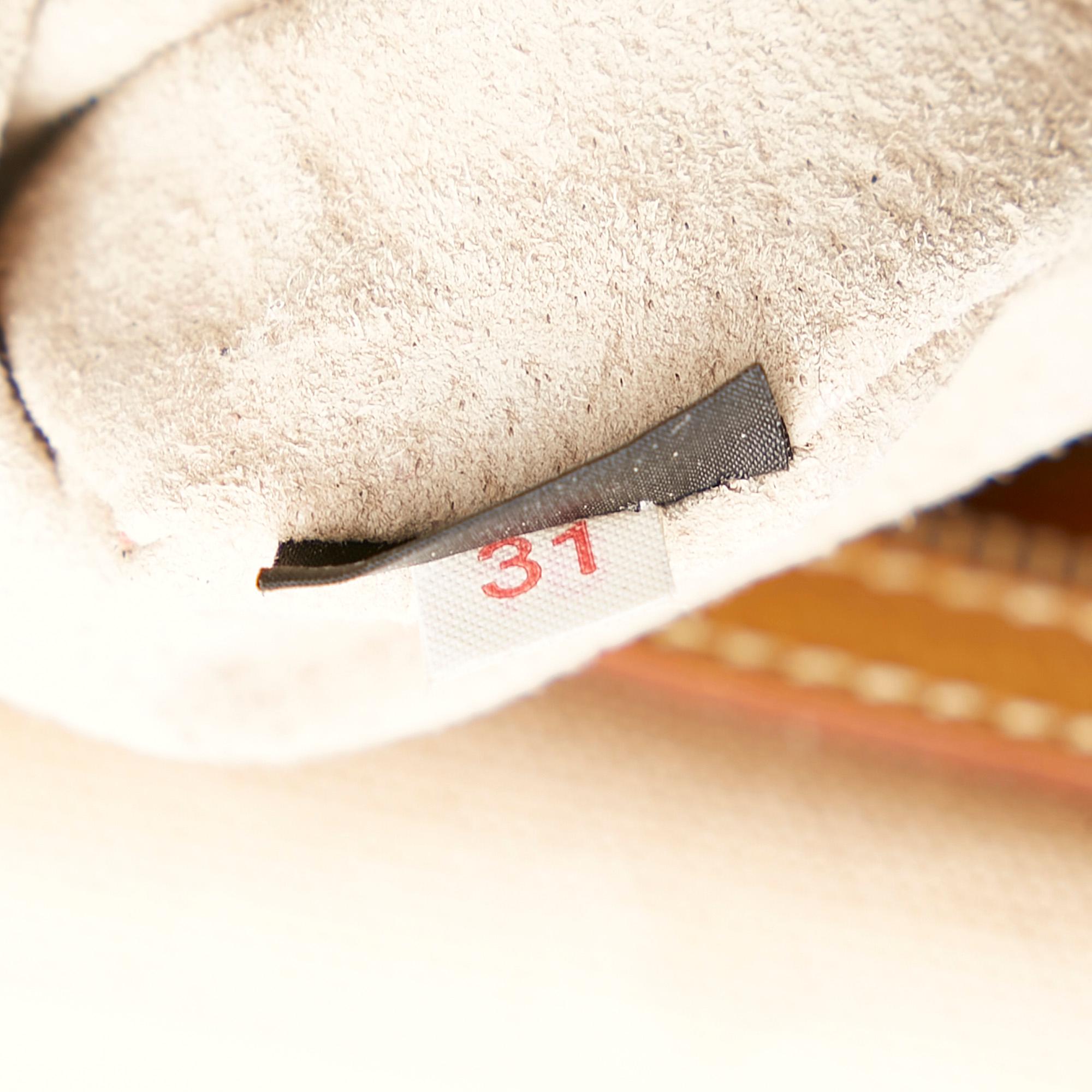 Prada Canapa Bowler Bag (SHG-V7Gtjn)