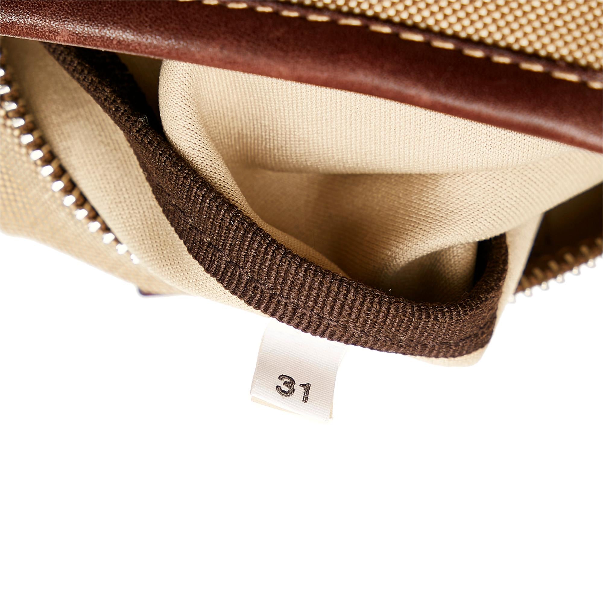 Prada Canapa Logo Crossbody Bag (SHG-zHfp51)