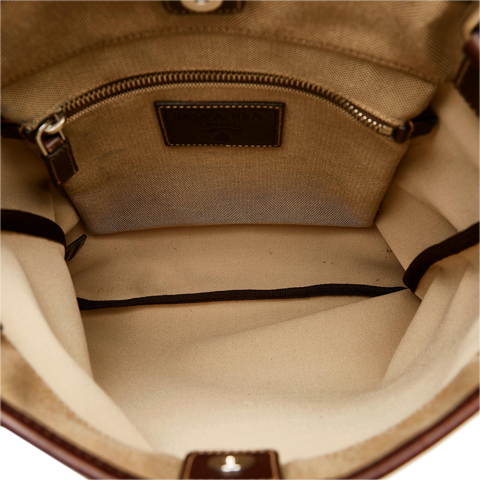 Prada Canapa Logo Crossbody Bag (SHG-zHfp51)