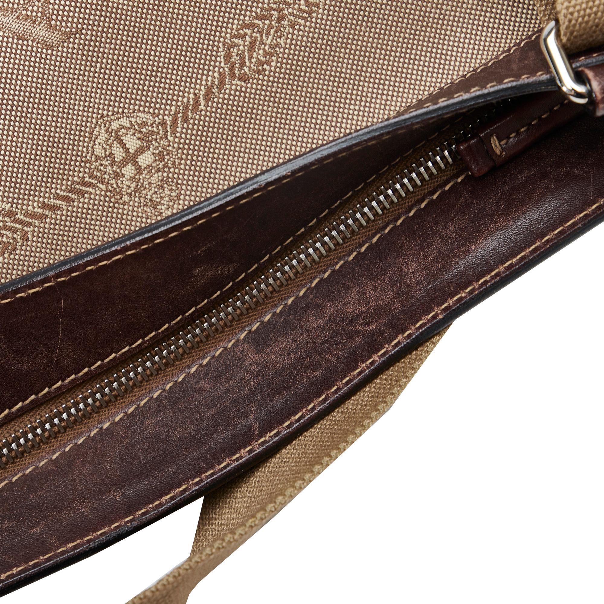 Prada Canapa Logo Crossbody Bag (SHG-USfq2K)