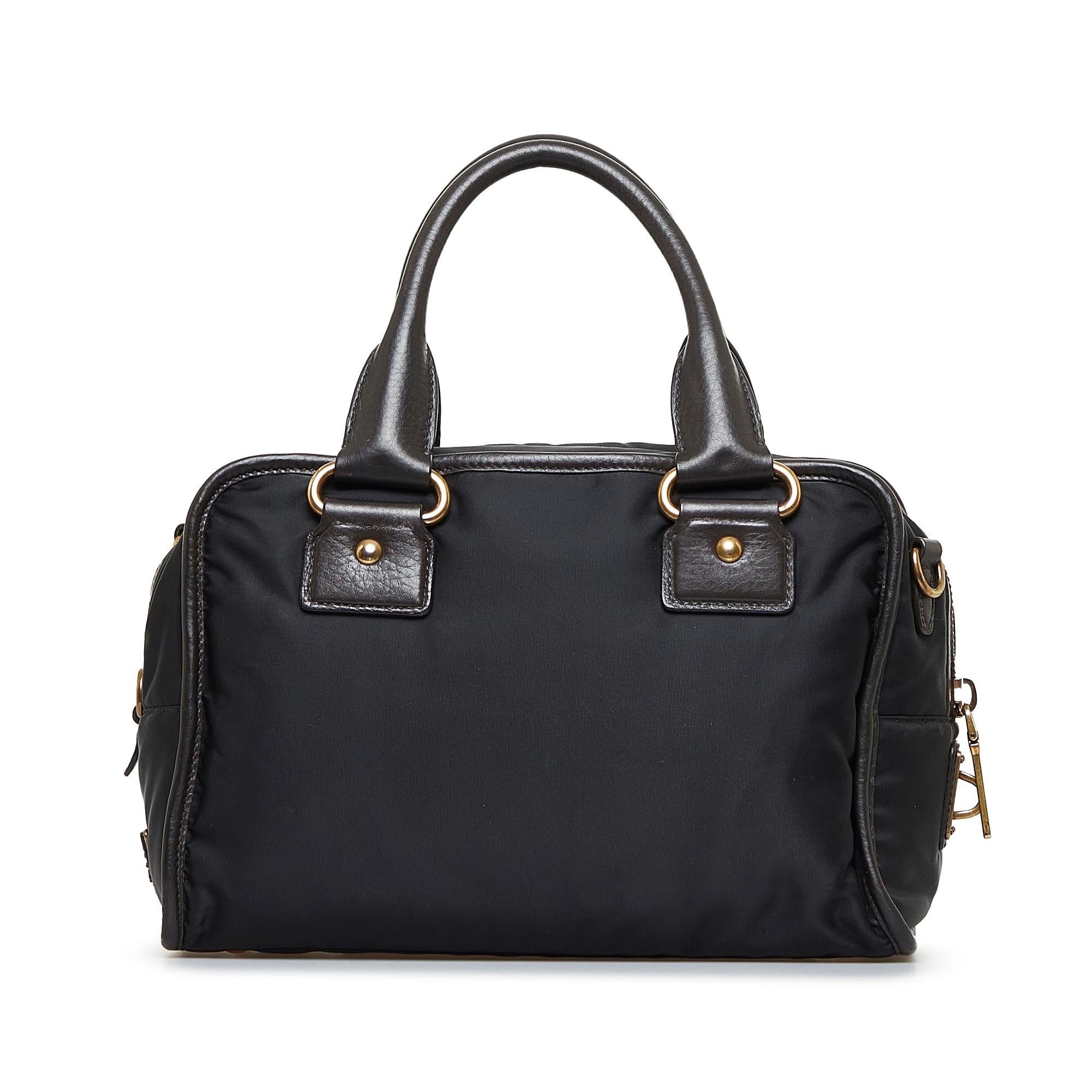 Prada Canapa Logo Handbag (SHG-tcQU7U)