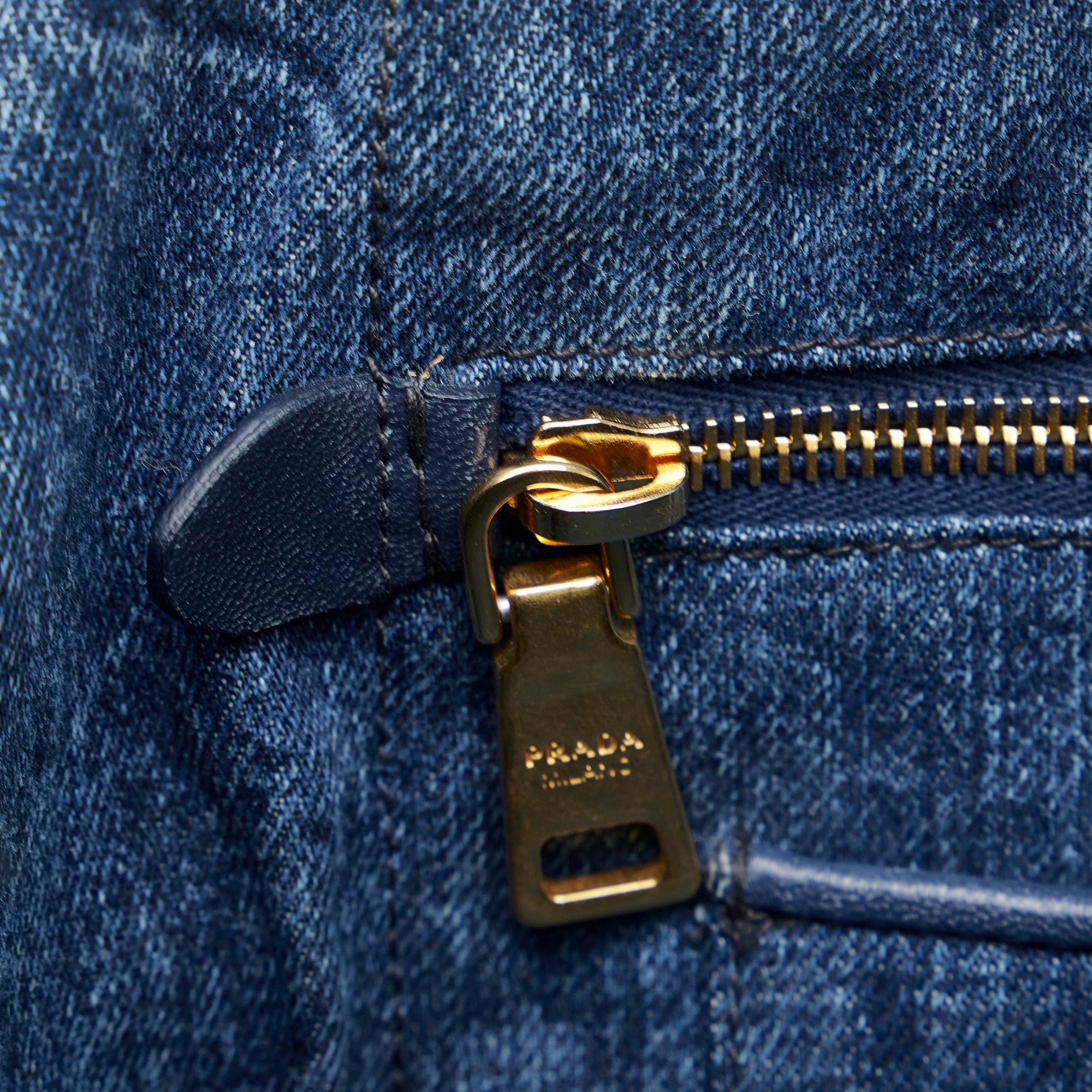 Prada Canapa Logo Satchel (SHG-aNX3NJ)