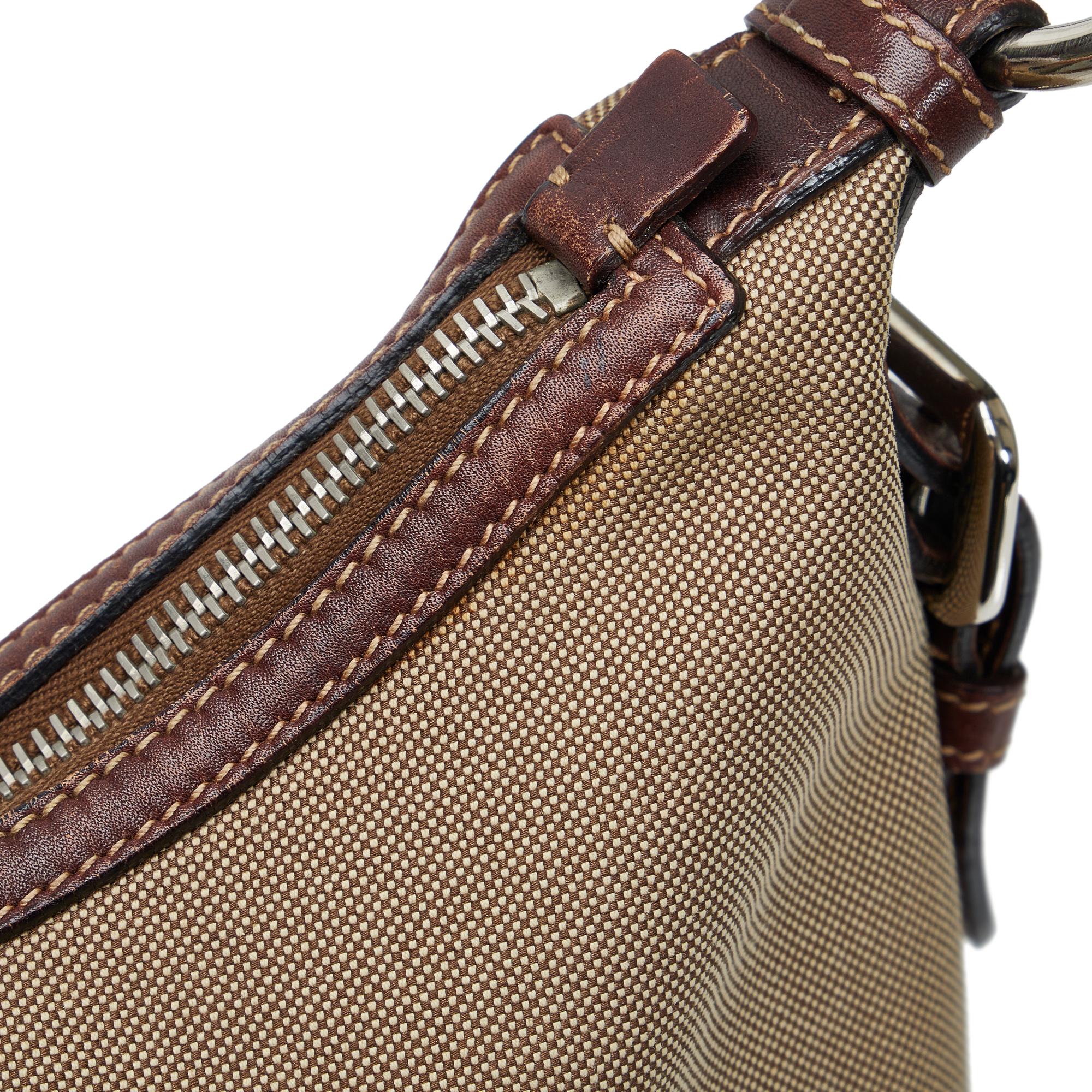 Prada Canapa Logo Shoulder Bag (SHG-p9ychY)