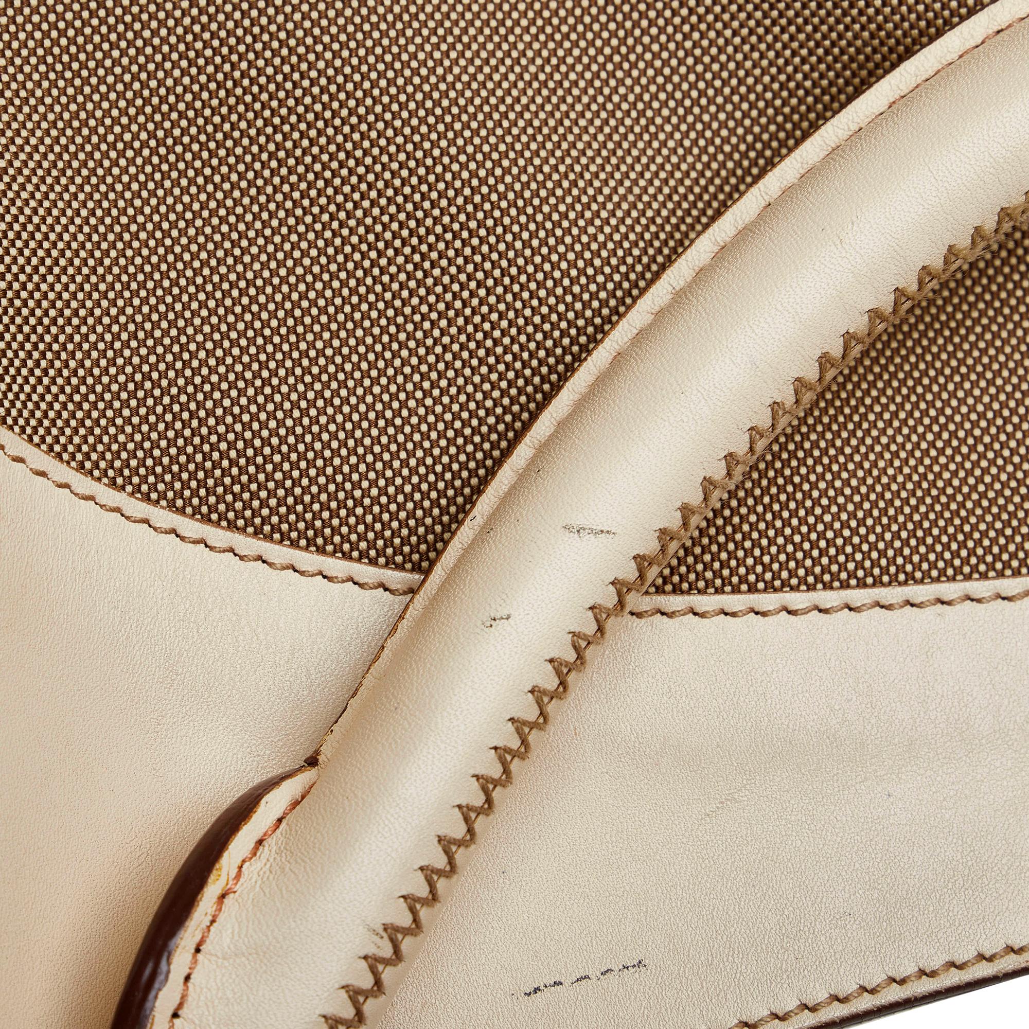 Prada Canapa Logo Shoulder Bag (SHG-dmbYPU)