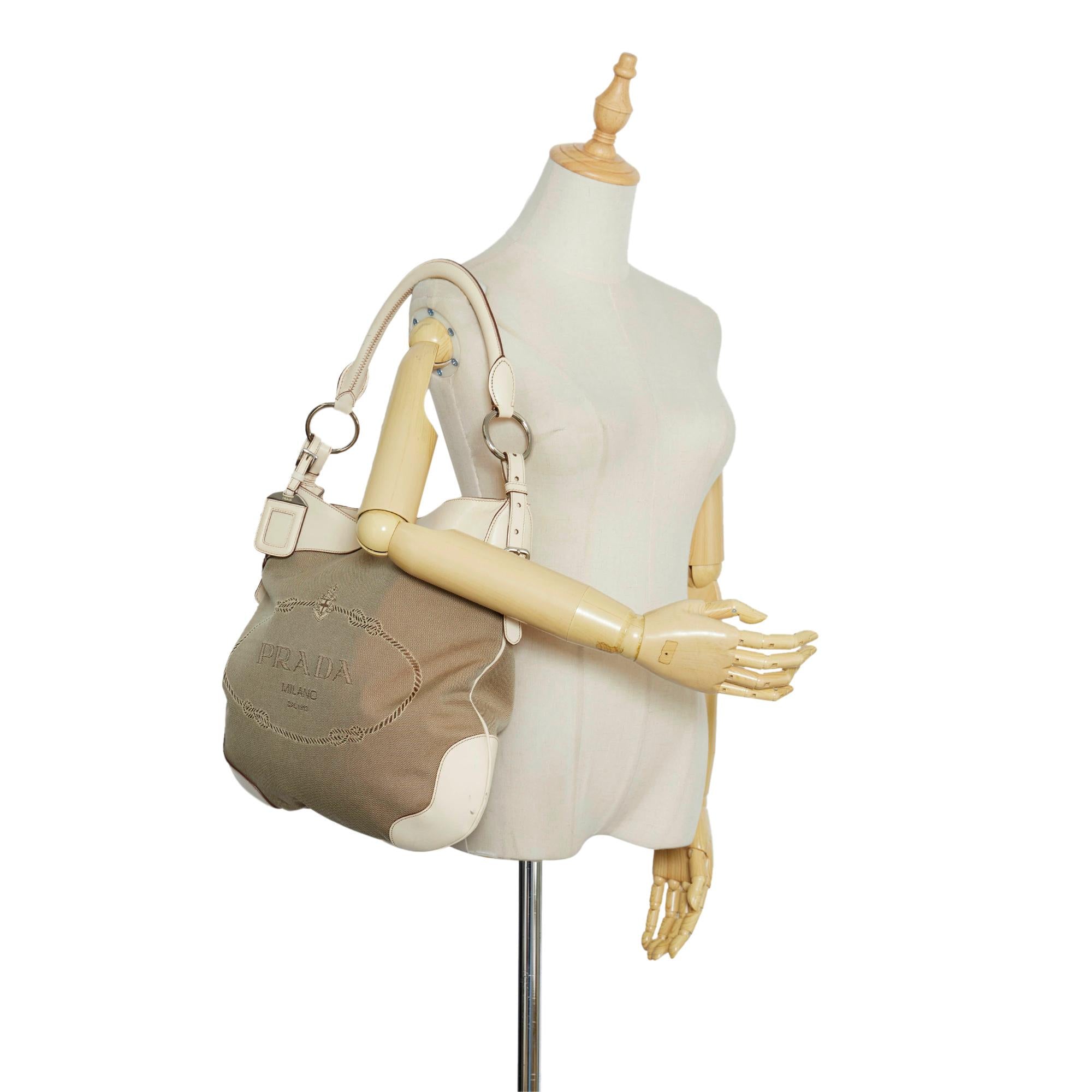 Prada Canapa Logo Shoulder Bag (SHG-dmbYPU)