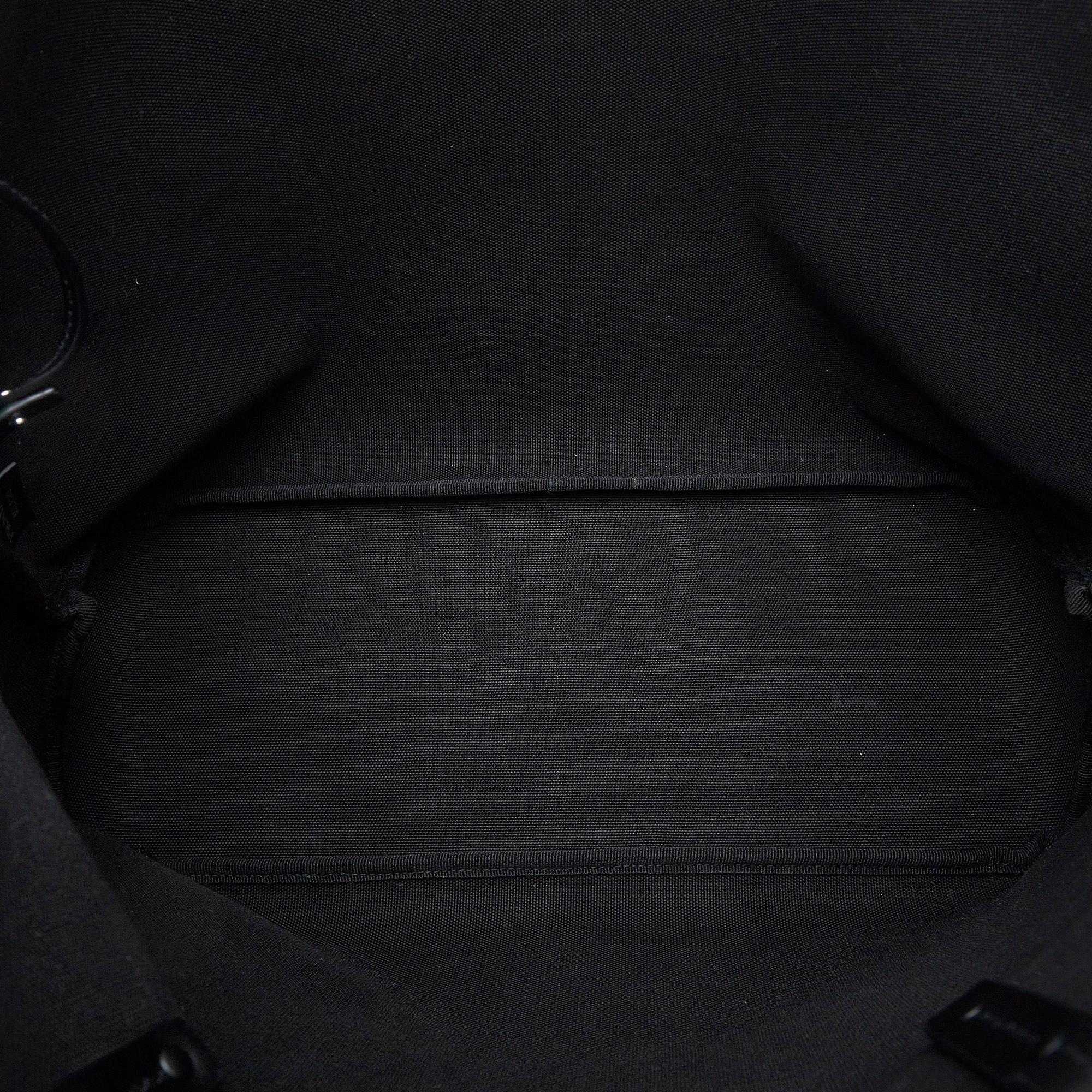 Prada Canapa Racing Logo Shopping Tote (SHG-fIzOpY)