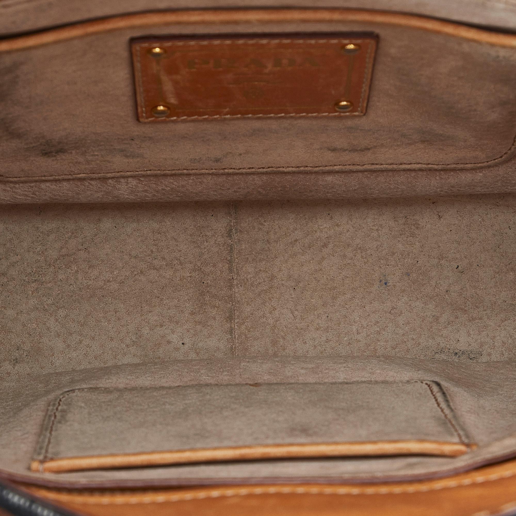 プラダ ショルダーバッグ CANAPA RIGHE Prada Canapa Righe Stripe Satchel (SHG-kRpi8k)