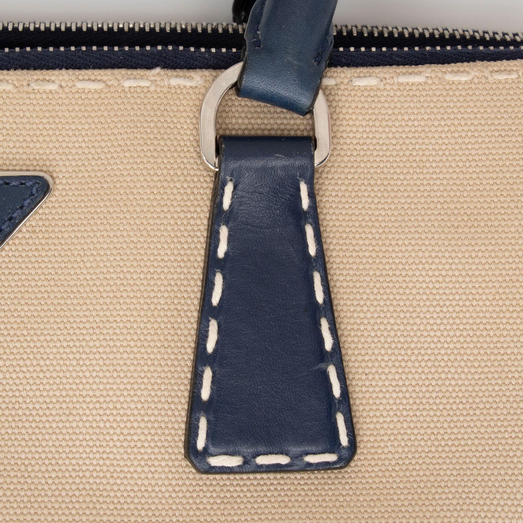 Prada Canvas Calfskin Stitch City Tote (SHF-FzLXxK)
