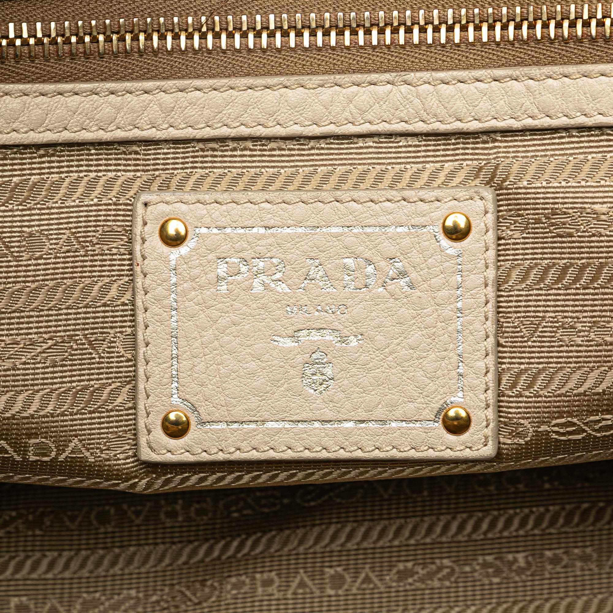 Prada Canvas Canapa Logo Satchel (SHG-Haws7D)