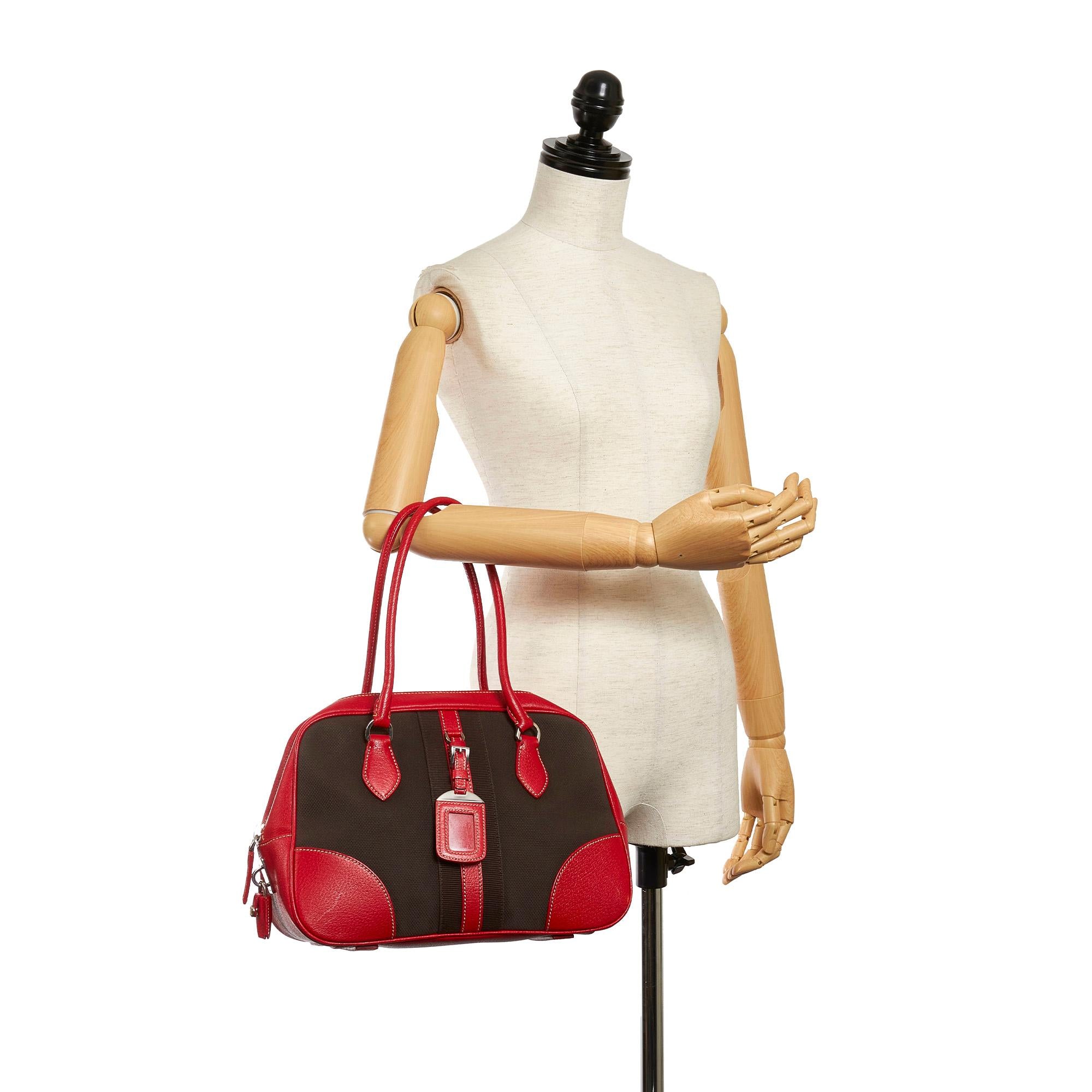 Prada Canvas Handbag (SHG-dtqioM)