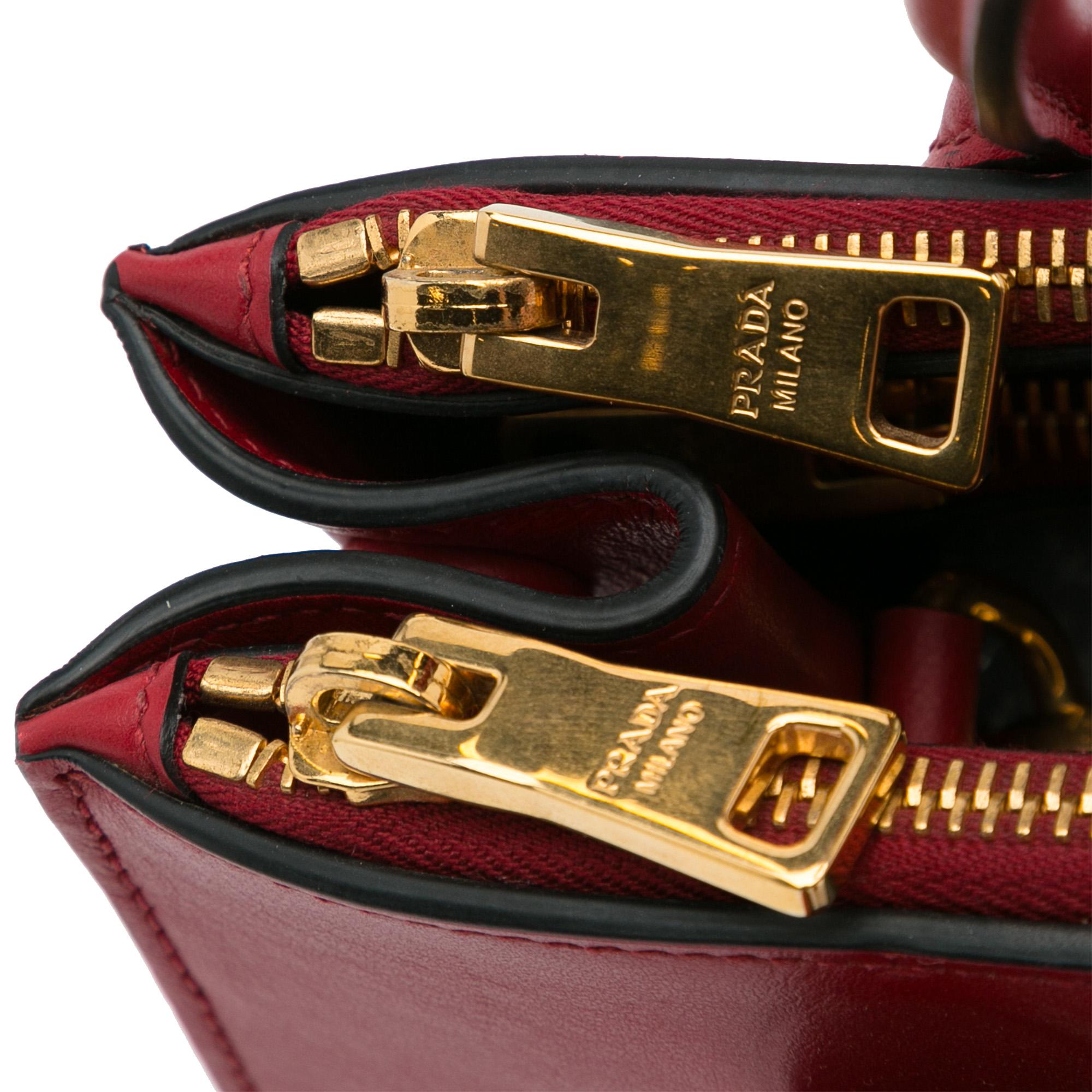 Prada City Calf Greca Saffiano Paradigme Satchel (SHG-g4US7N)