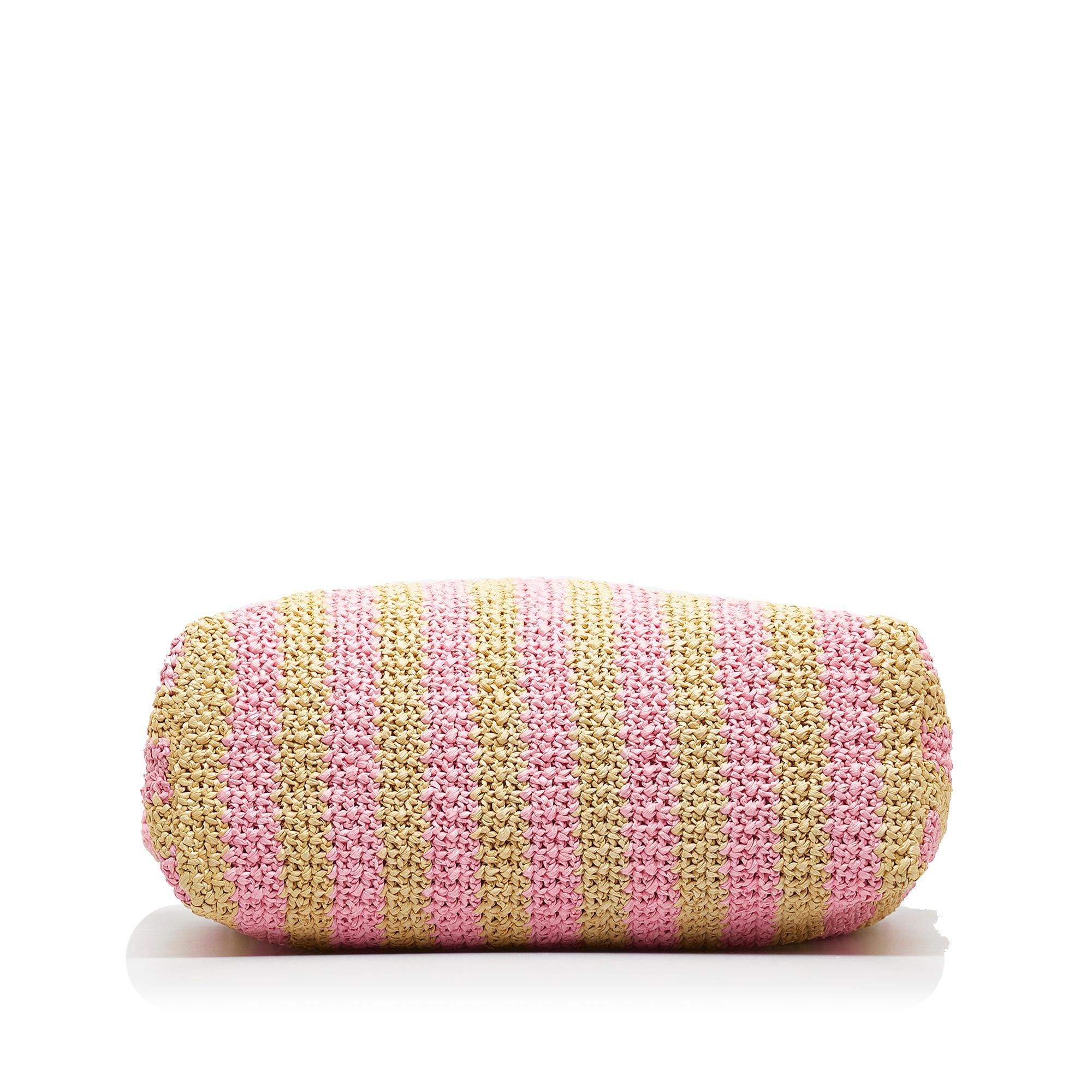 Prada Large Raffia Logo Tote (SHG-BKbVMU)