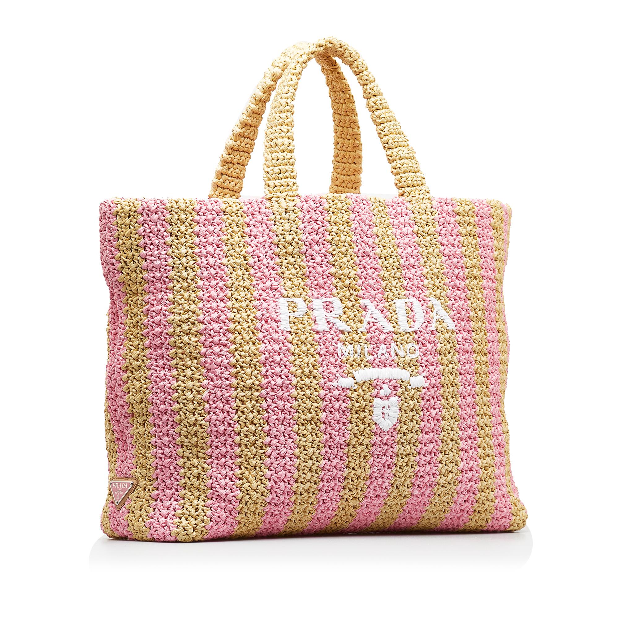 Prada Large Raffia Logo Tote (SHG-BKbVMU)