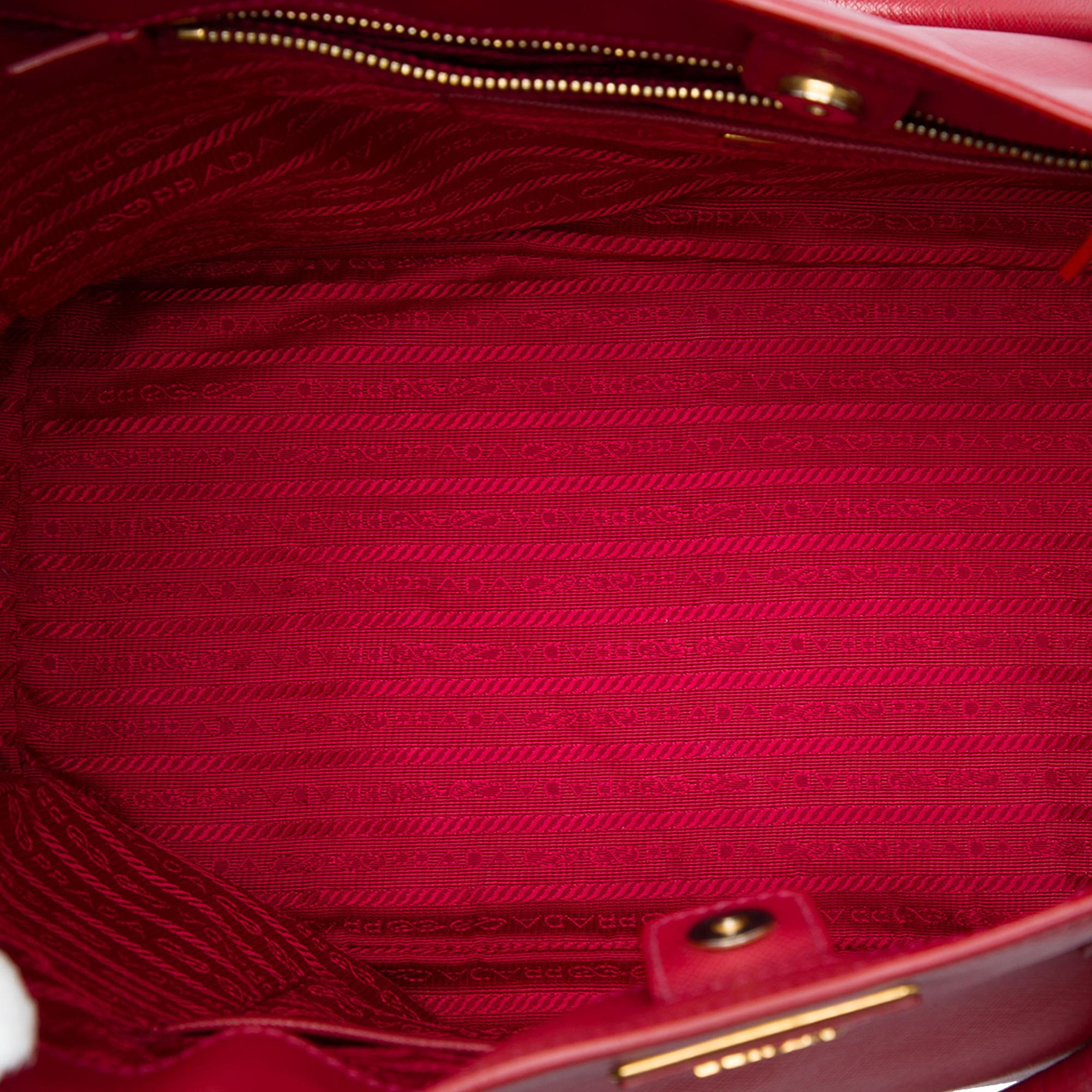Prada Large Saffiano Lux Galleria Satchel