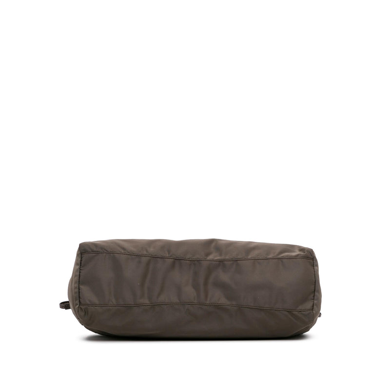 Prada Logo Tessuto Drawstring Tote Bag (SHG-iYPFwY)