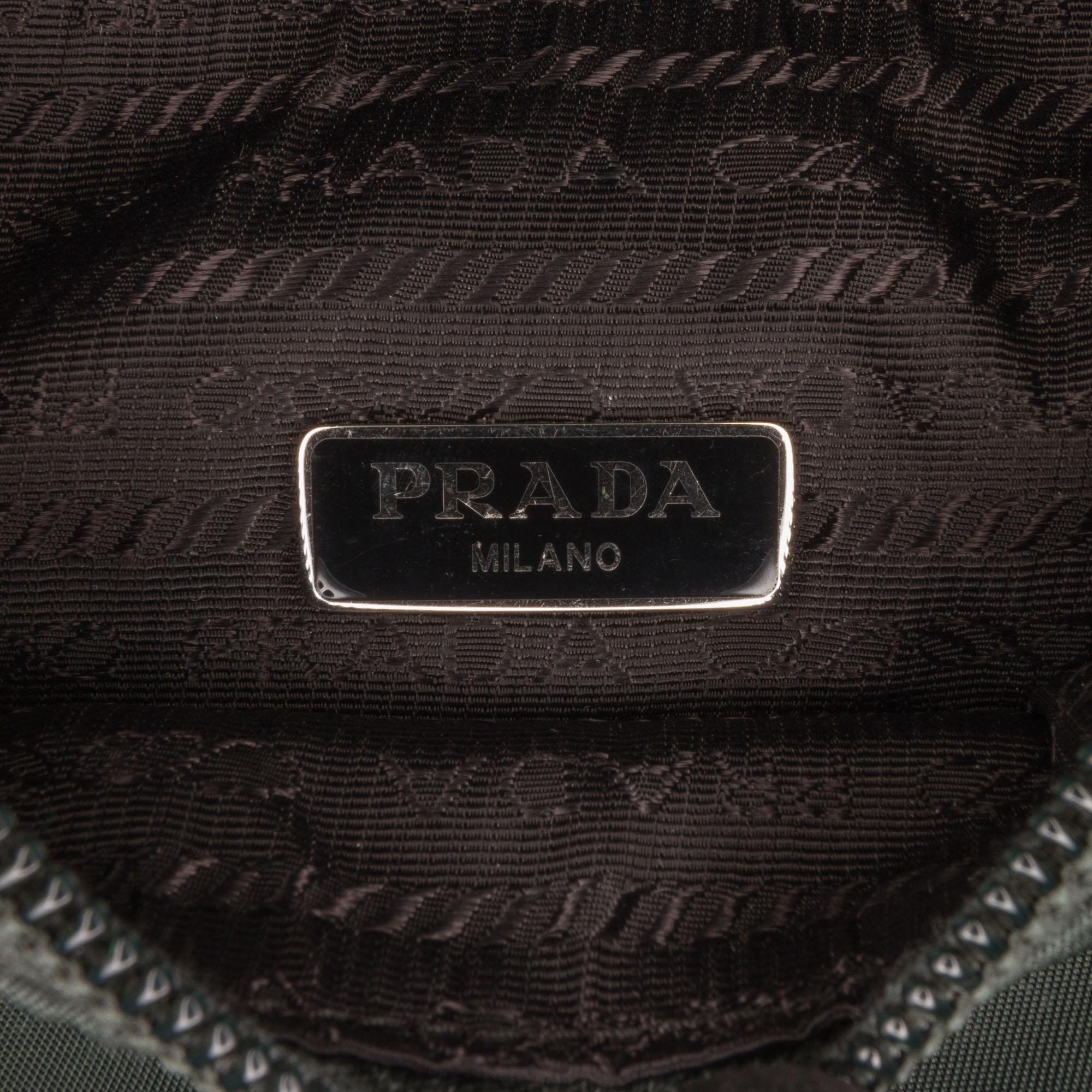 Prada Mini Tessuto Re Edition 2000 Baguette (SHG-dmUPtN)