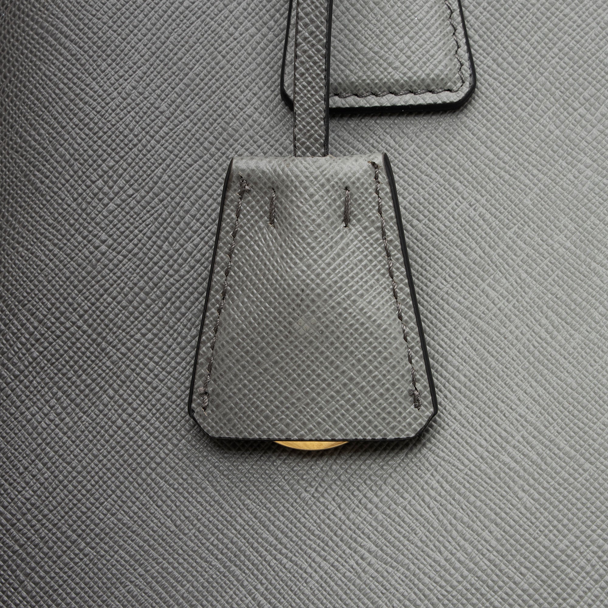 Prada Saffiano Ombre Lux Galleria Medium Tote (SHF-zz0GrF)