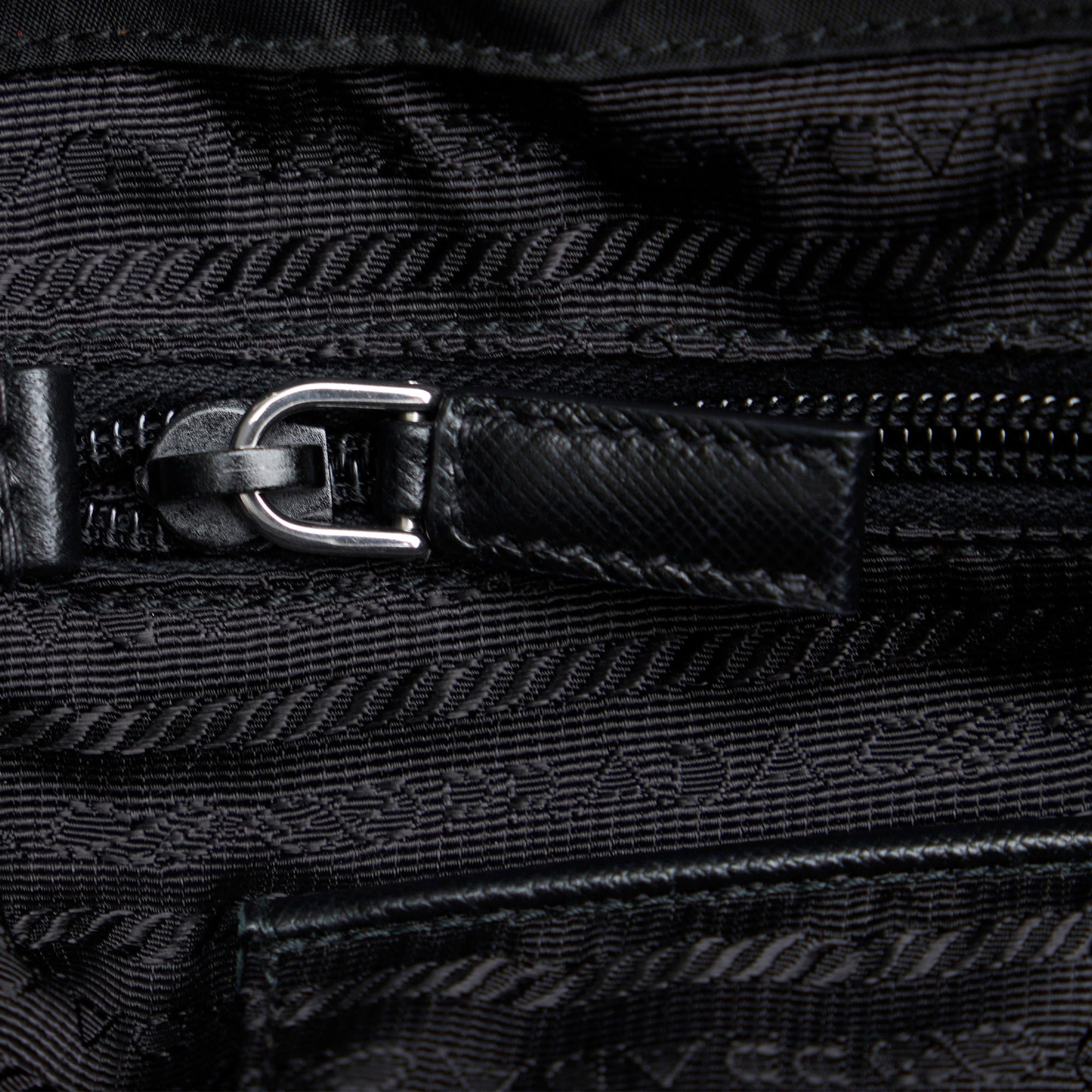 Prada Paillette-Accent Tessuto Backpack (SHG-JrrZ3s)