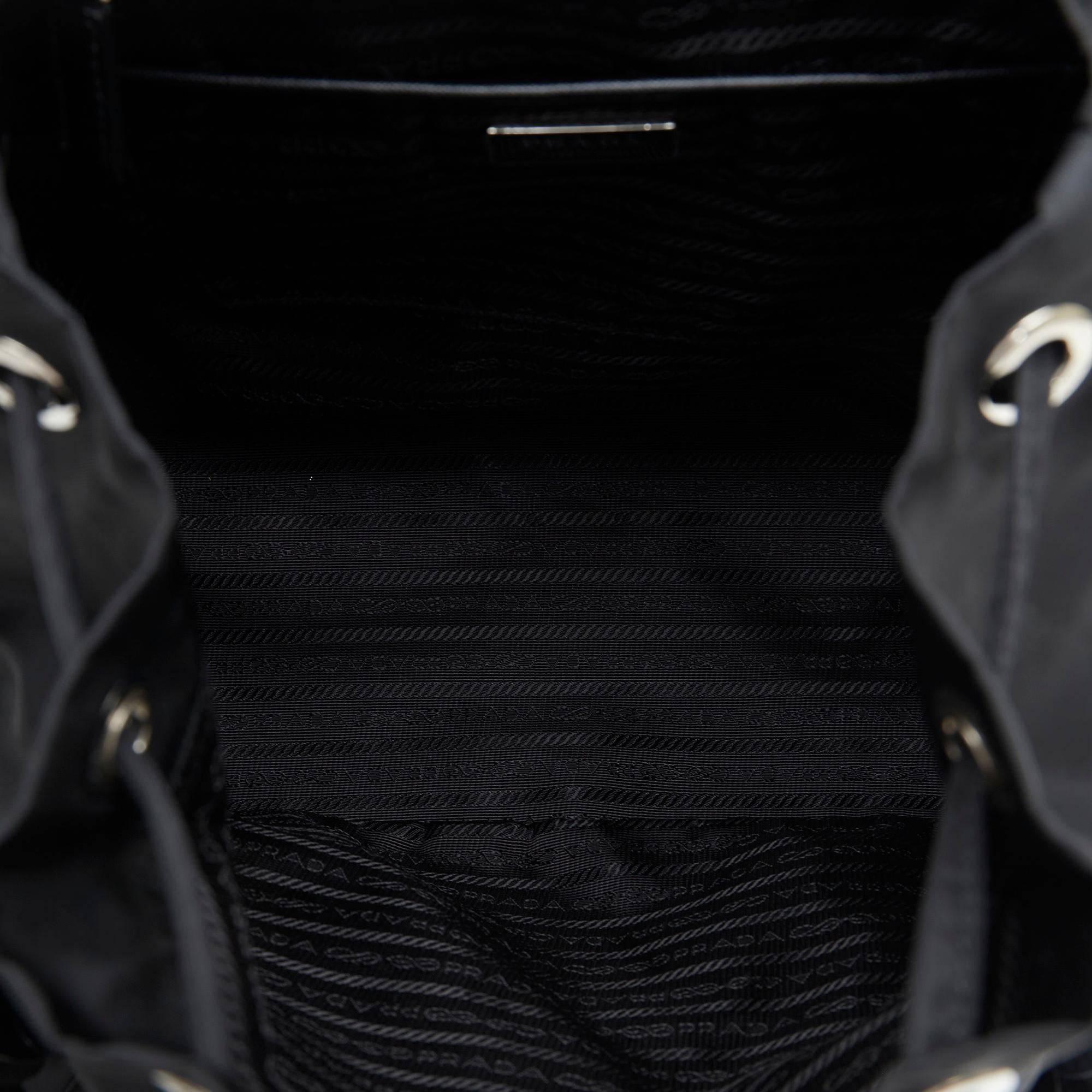 Prada Paillette-Accent Tessuto Backpack (SHG-JrrZ3s)