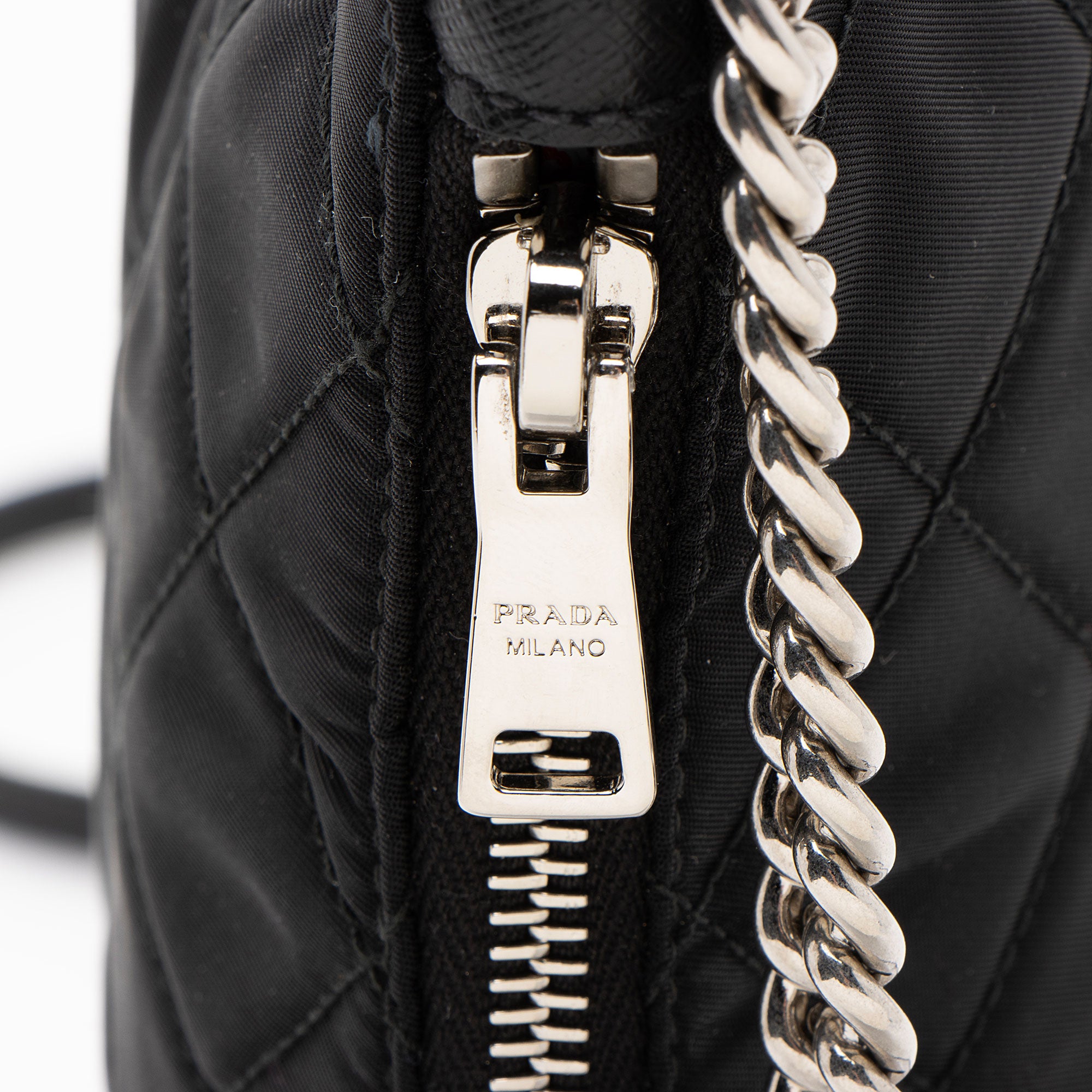 Prada Quilted Tessuto Impuntu Crossbody (SHF-PSvl96)