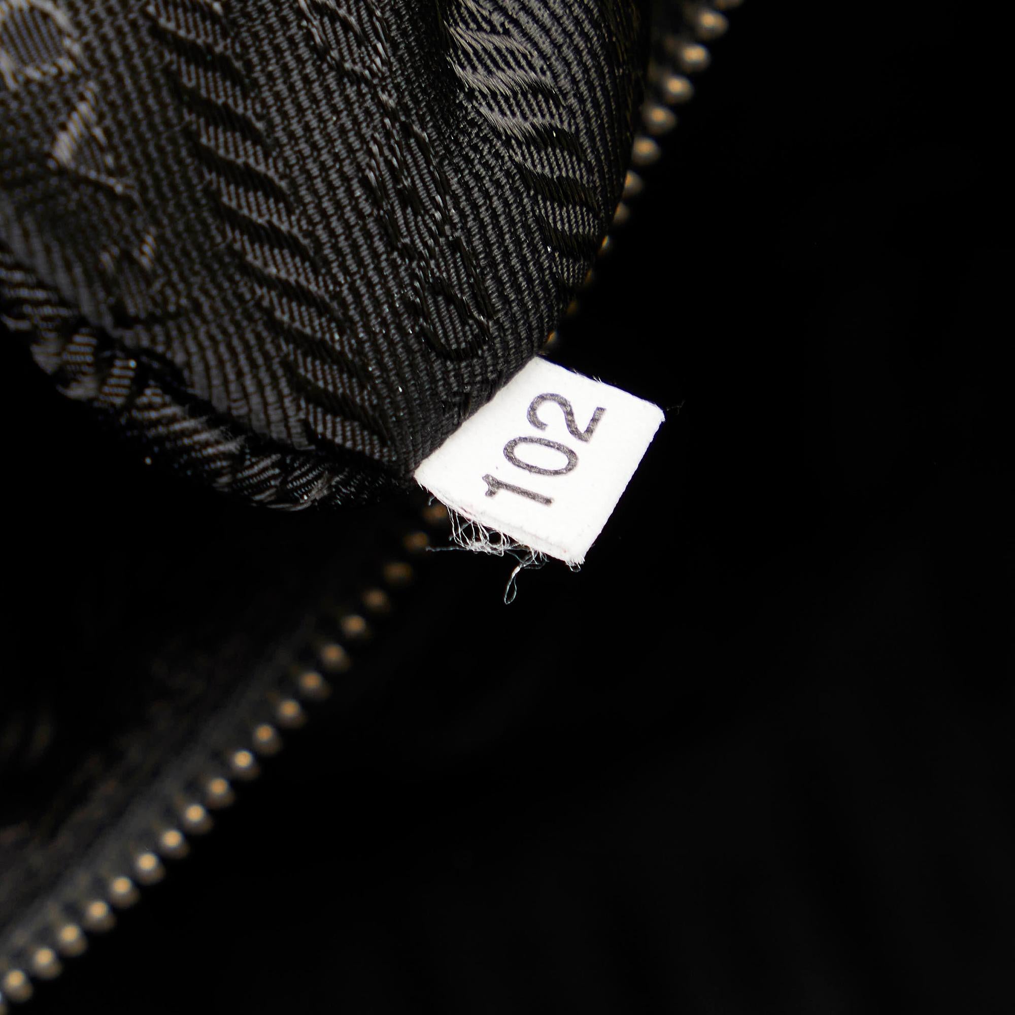 Prada Saffiano Bauletto (SHG-6Otw0x)