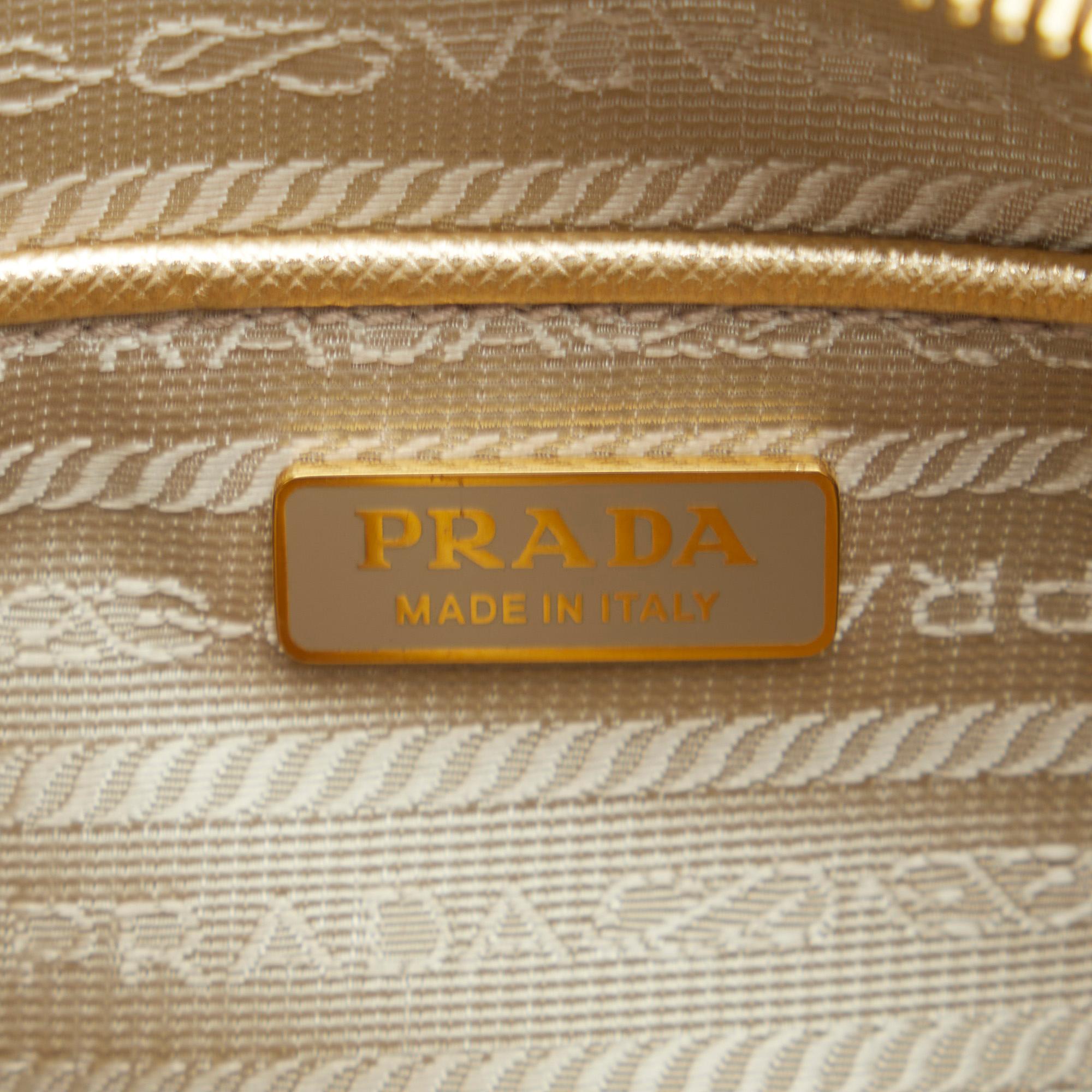Prada Saffiano Belt Bag (SHG-6d5xVT)