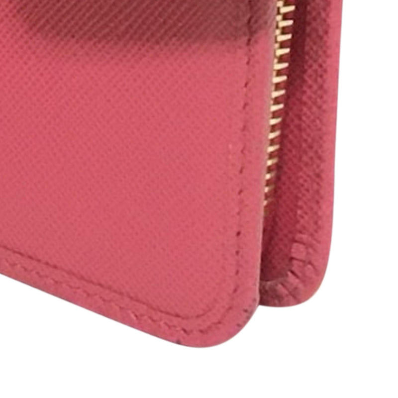 Prada Saffiano Bi-fold Wallet (SHG-icxPKO)
