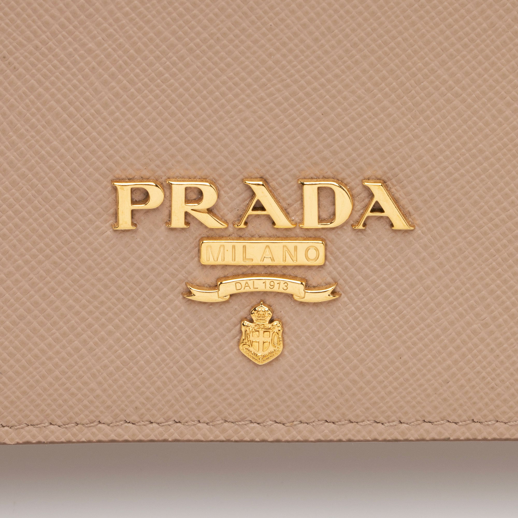 Prada Saffiano Continental Wallet on Chain Bag (SHF-SzvpEr)