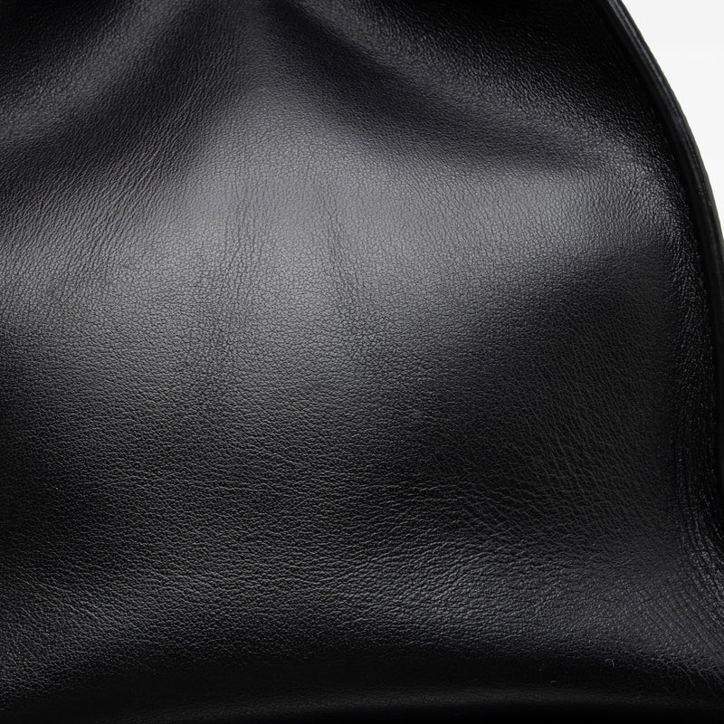 Prada Saffiano Cuir Leather Monochrome Medium Tote (SHF-DYUb1h)