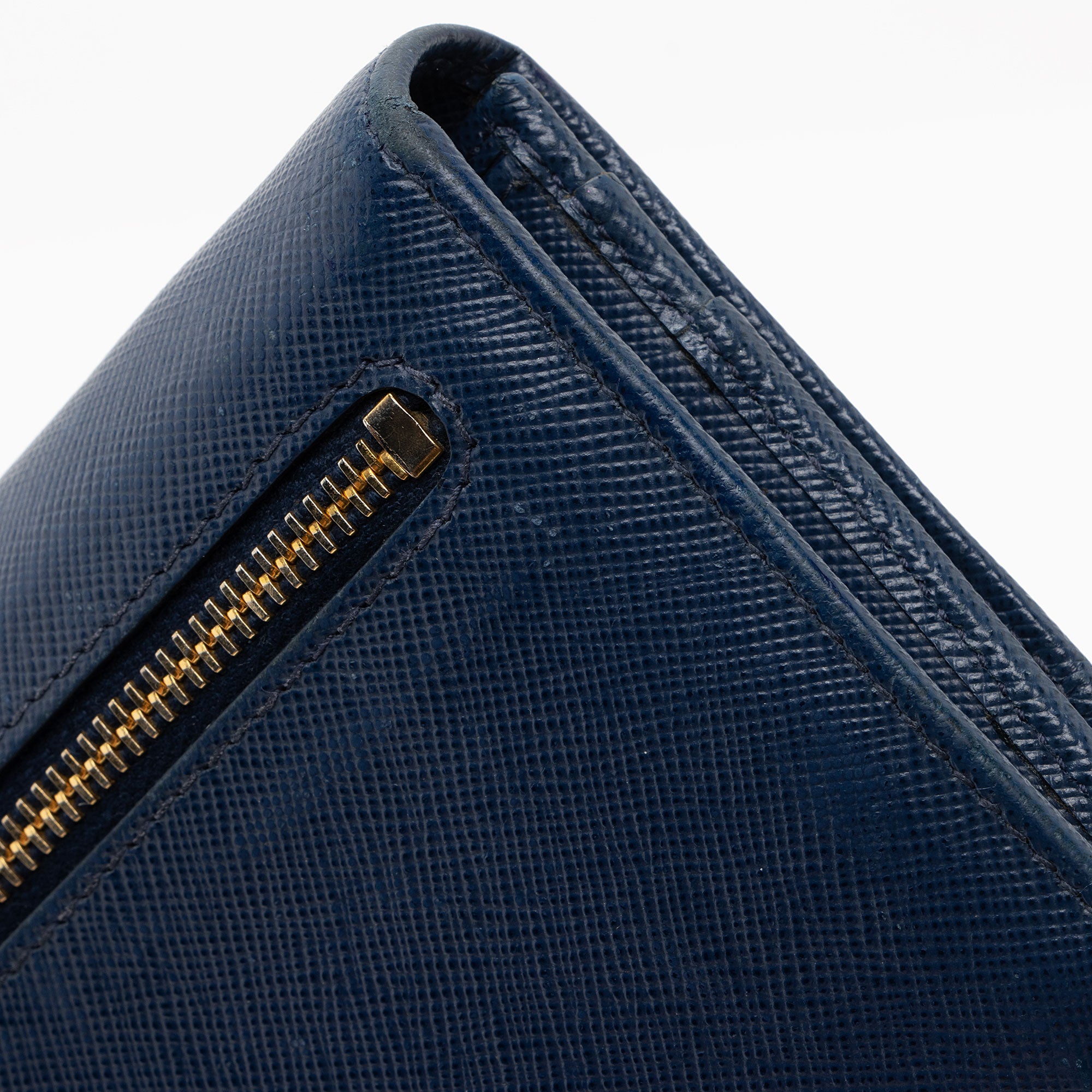 Prada Saffiano Leather Continental Wallet (SHF-BCKF4h)