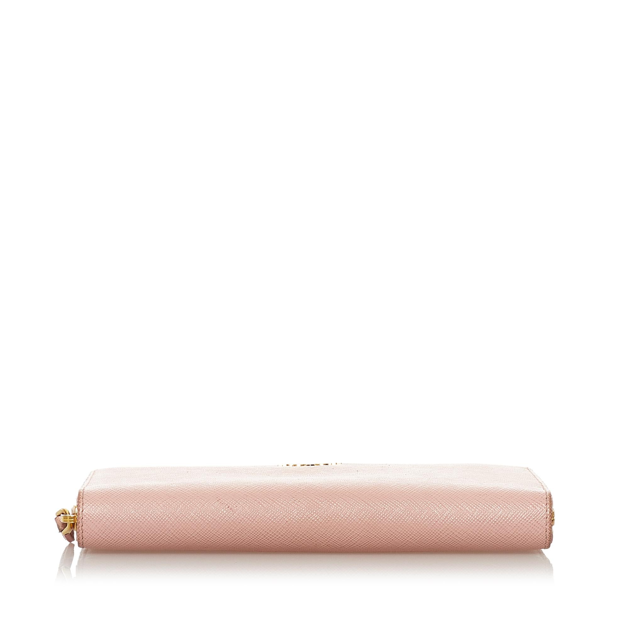 Prada Saffiano Leather Long Wallet (SHG-wboHEP)