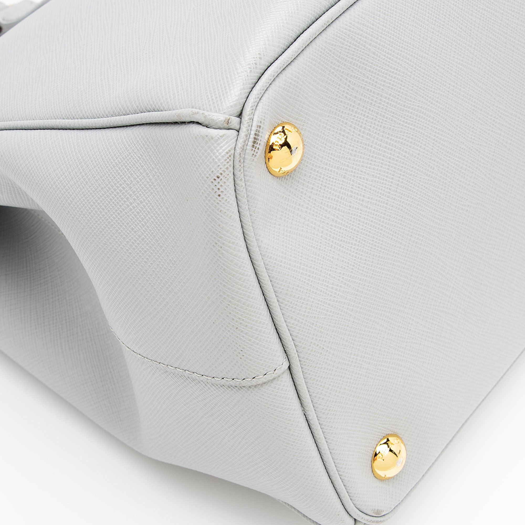 Prada Saffiano Lux Double Zip Medium Tote (SHF-Aob7u3)