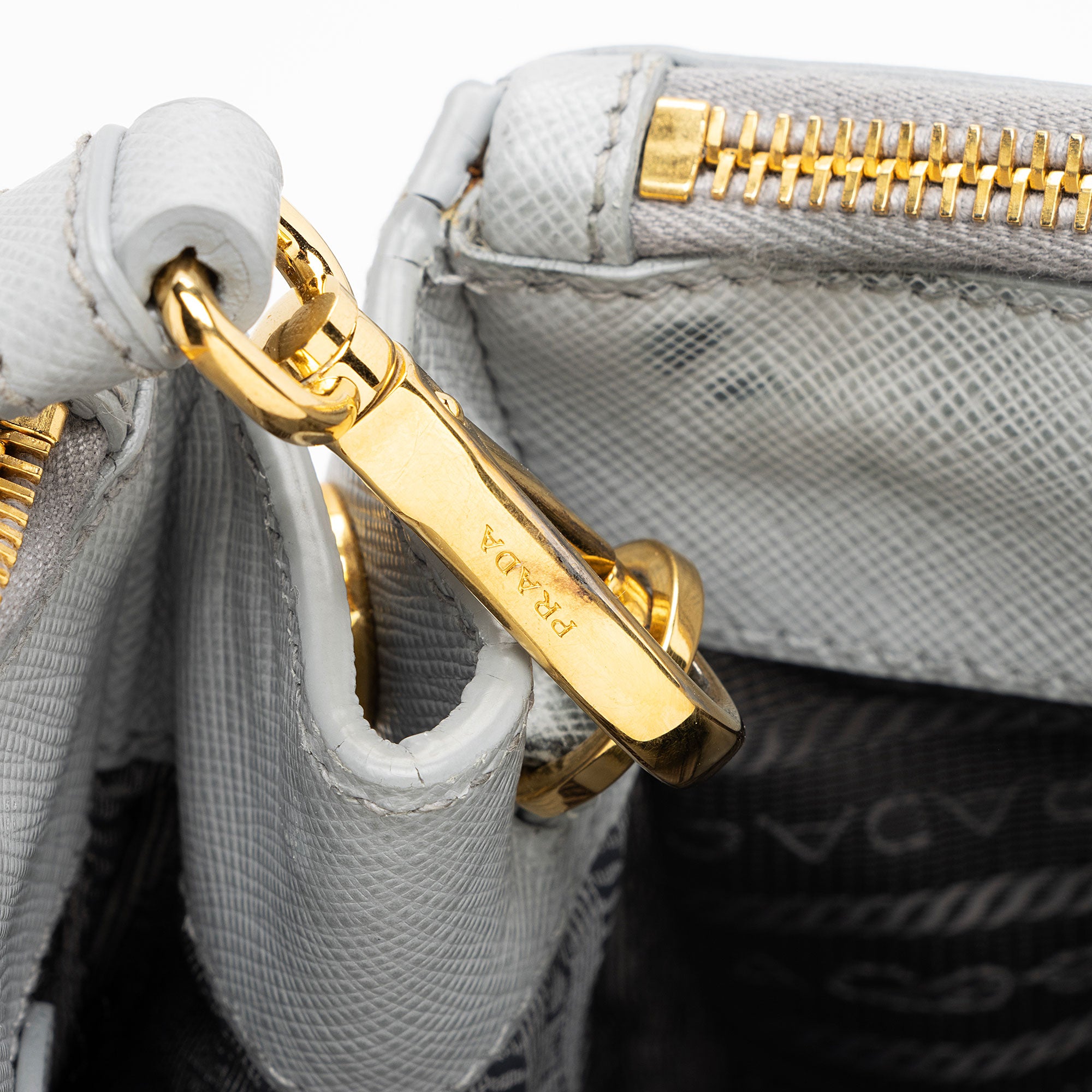 Prada Saffiano Lux Double Zip Medium Tote (SHF-Aob7u3)