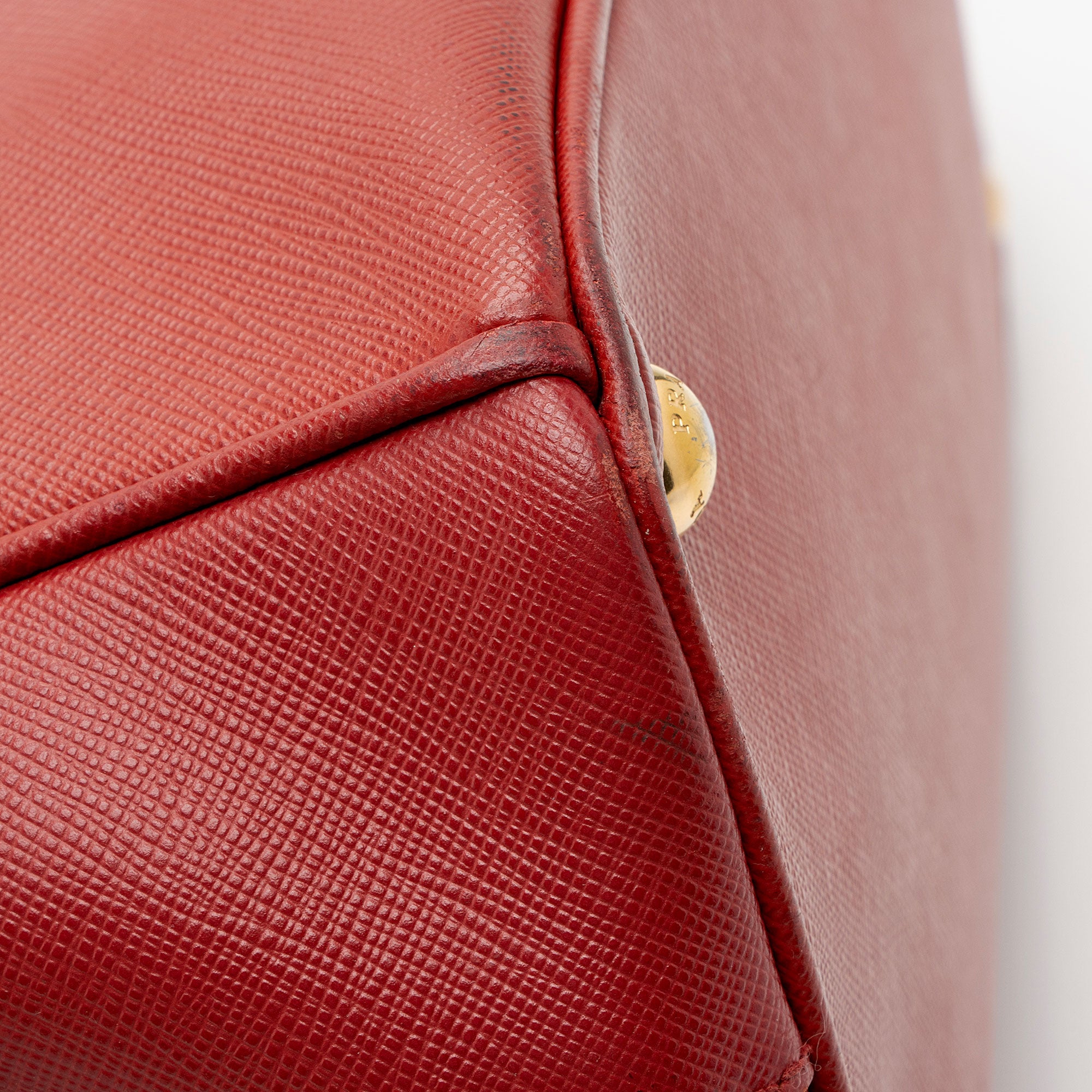 Prada Saffiano Lux Double Zip Small Tote (SHF-cQ8oS7)