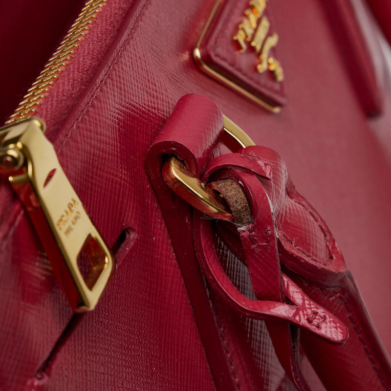 Medium Galleria Saffiano Leather Top Handle Bag - Red