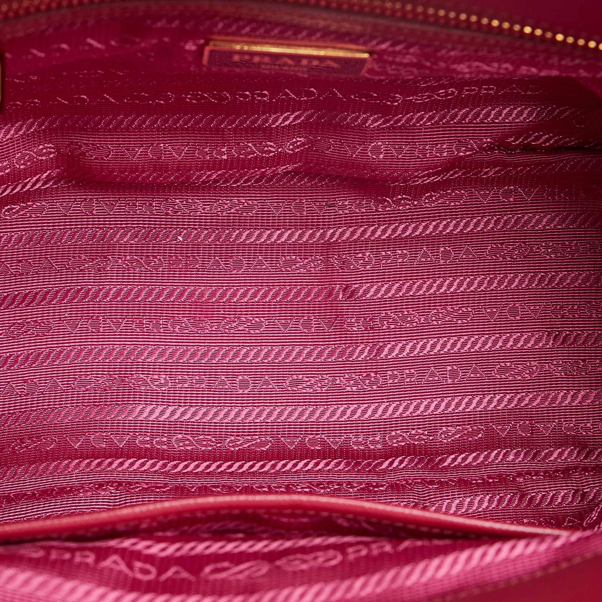 Prada Saffiano Lux Galleria Double Zip (SHG-alTa16)