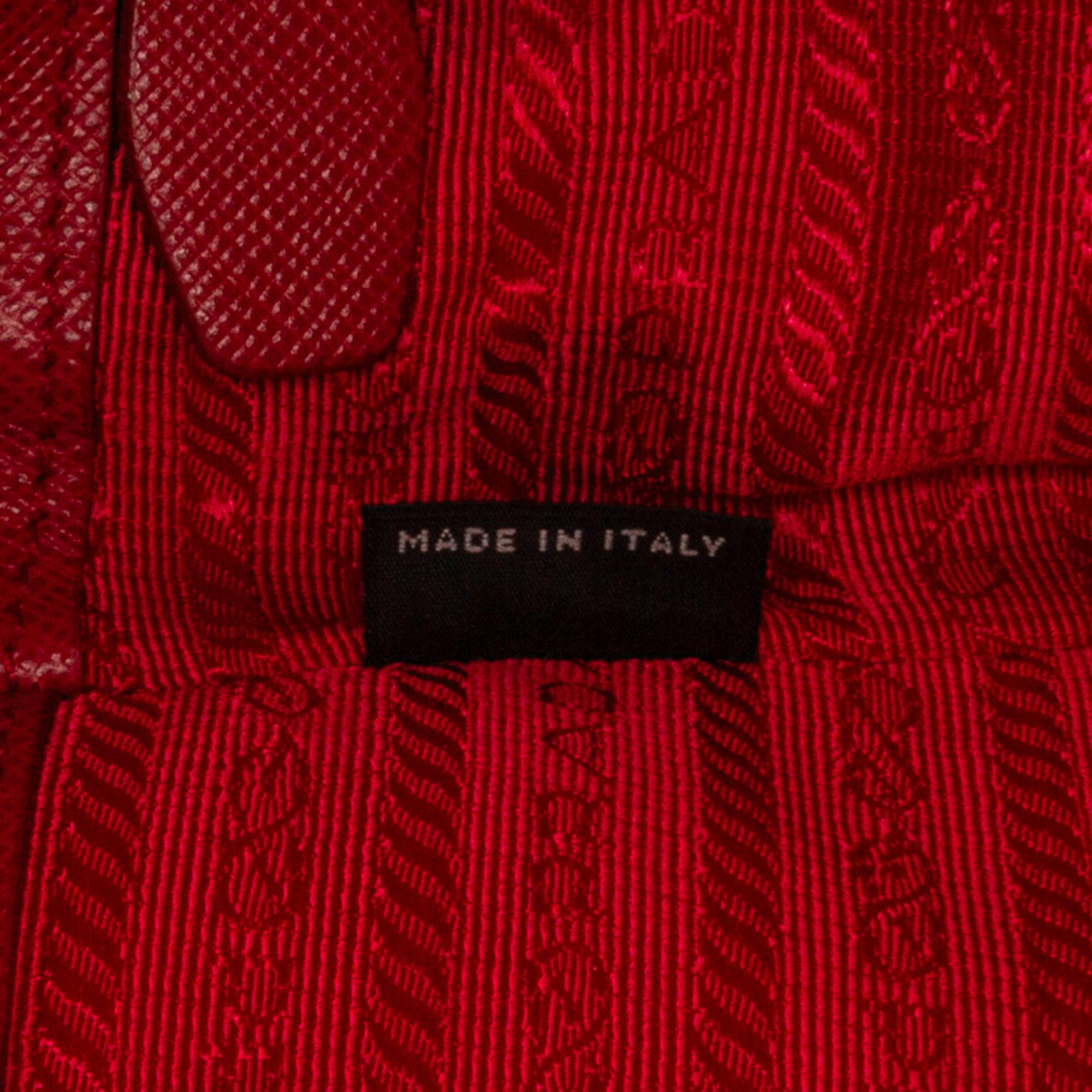 Prada Saffiano Lux Parabole Tote (SHG-aqGoHU)