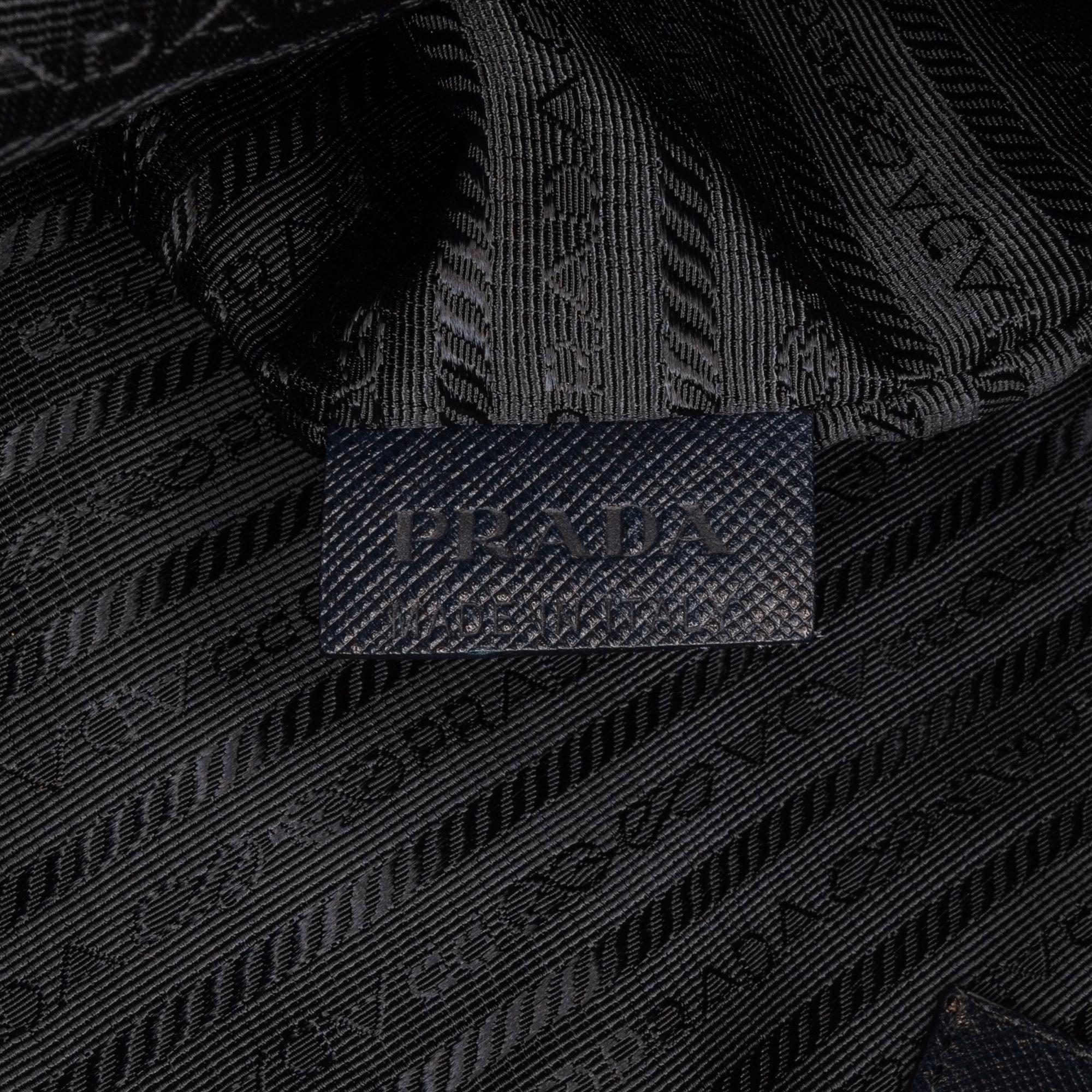 Prada Saffiano Lux Tote (SHG-Zhwhx1)