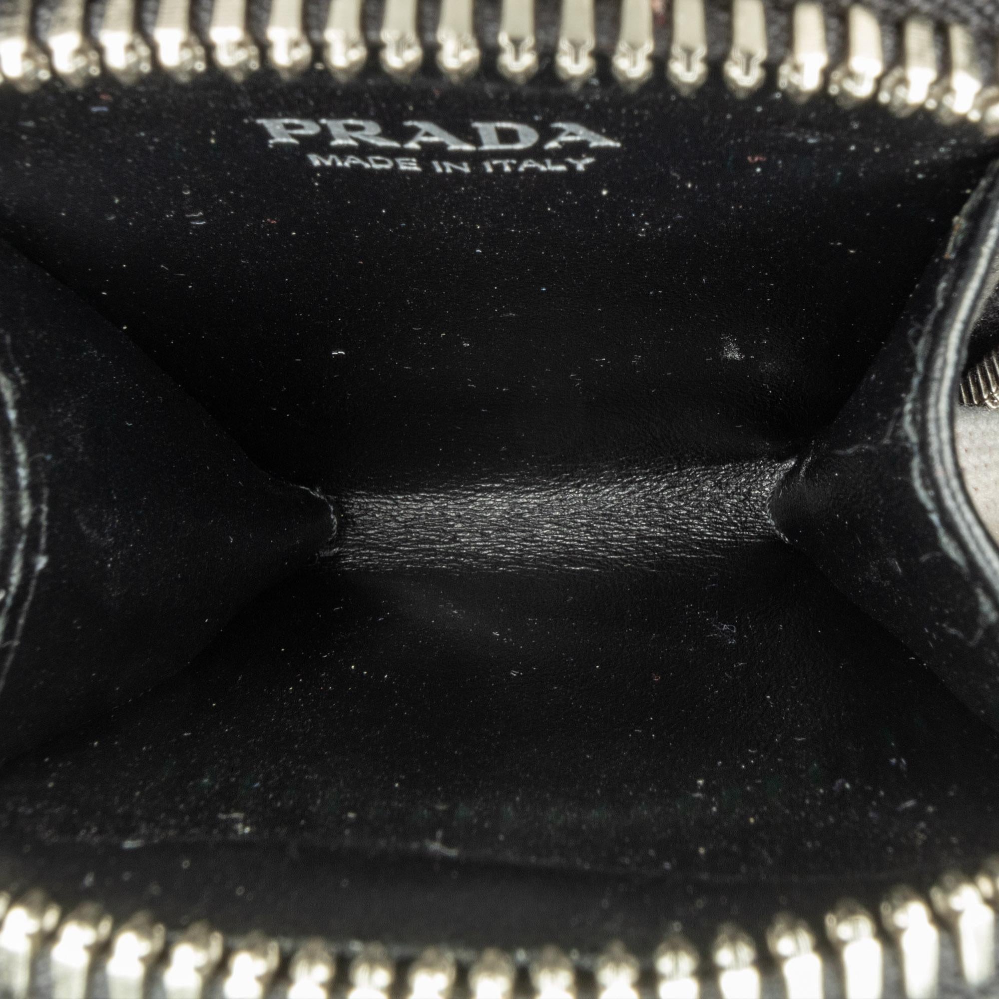 Prada Saffiano Re-Edition Zip Messenger (SHG-L9CUCl)
