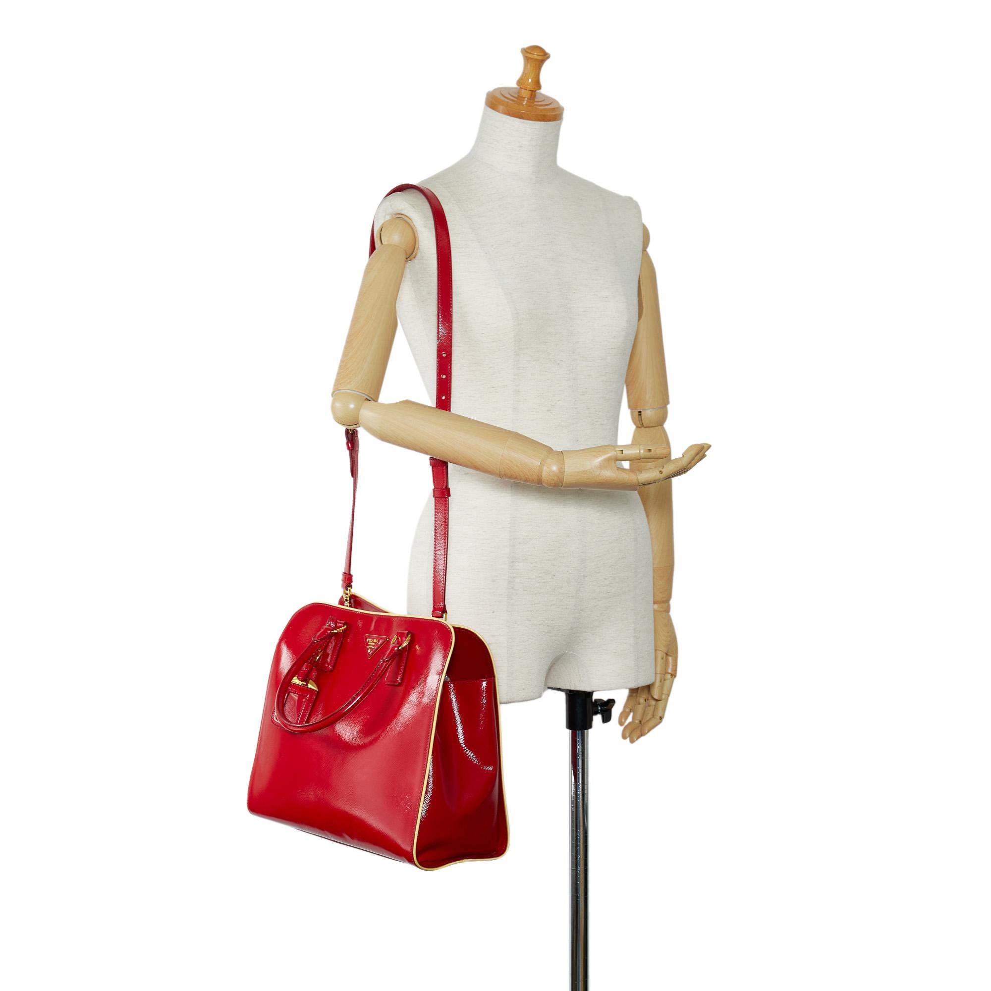 Prada Saffiano Vernice Satchel (SHG-PB49aJ)